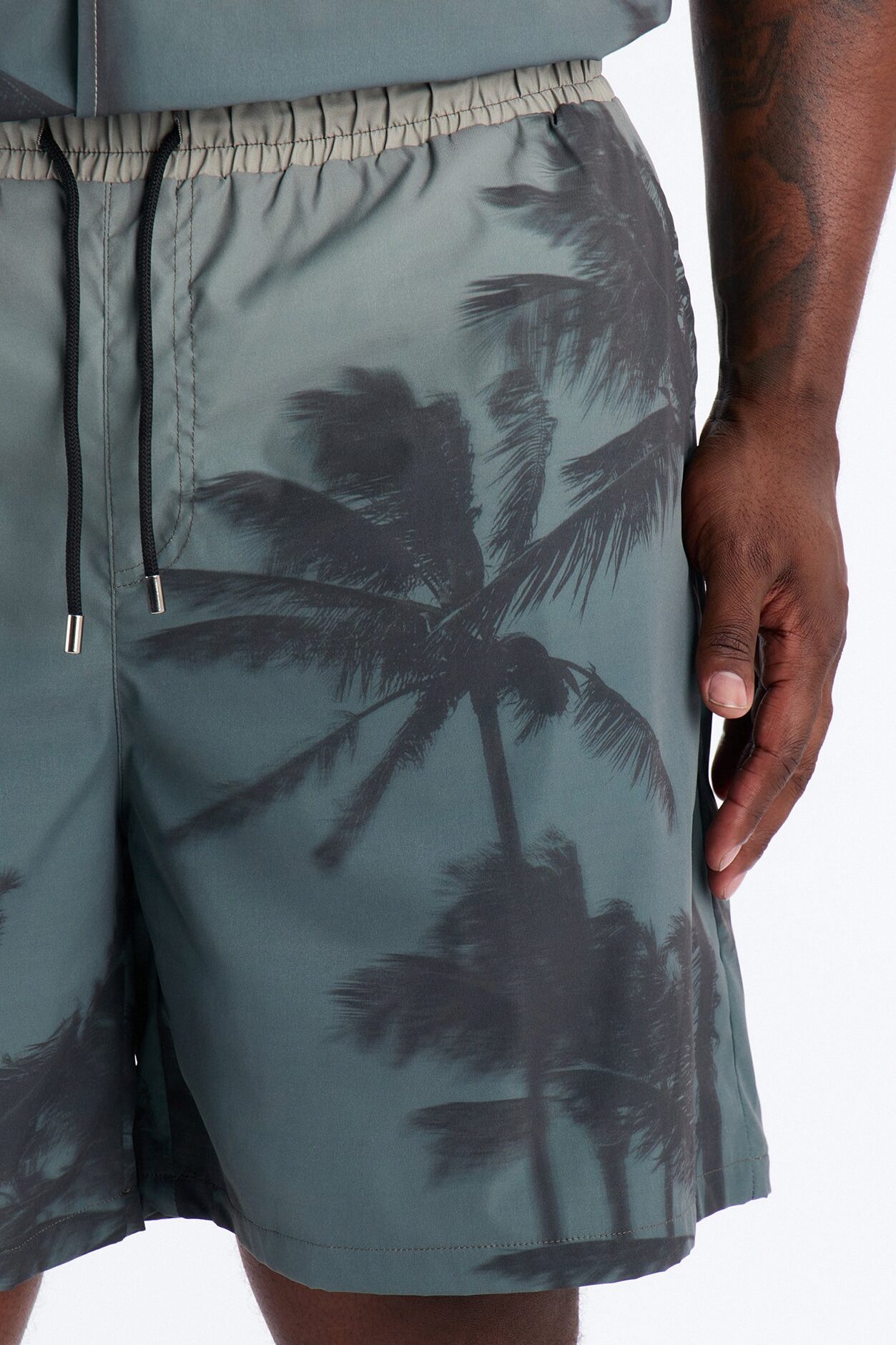 Moab Breeze Swim Trunk 7″ - Taupe