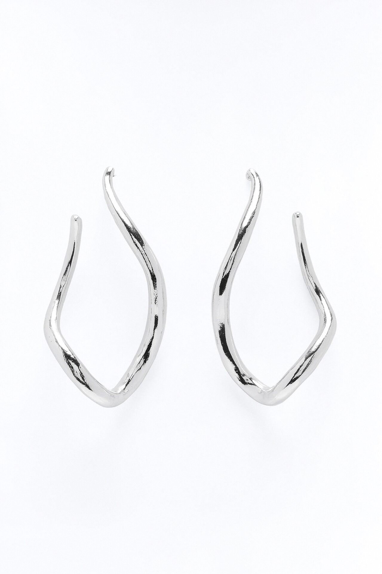Unwinding Drop Earrings - Silver