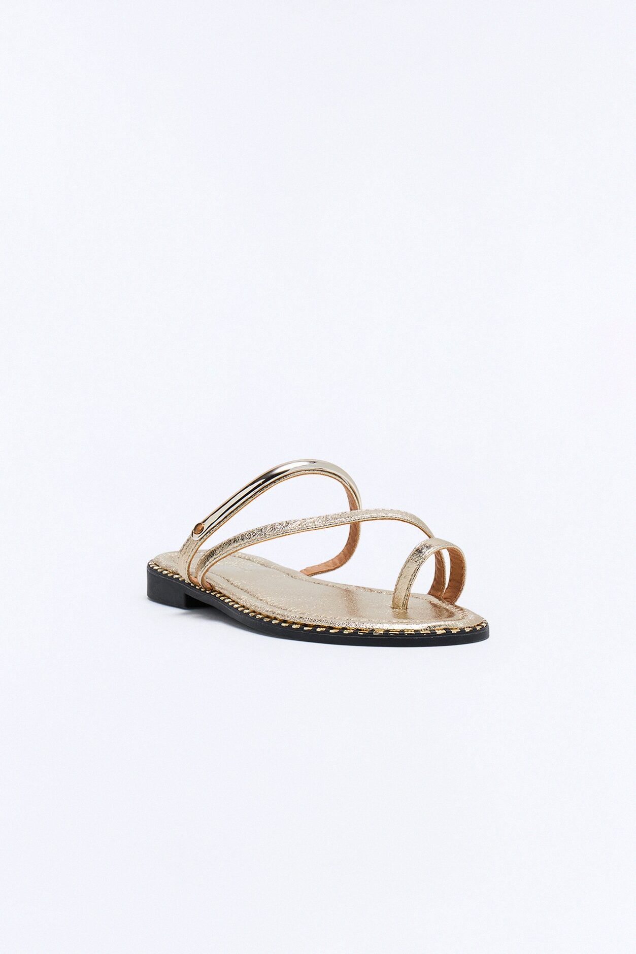 Go Off Metallic Flat Sandals - Gold