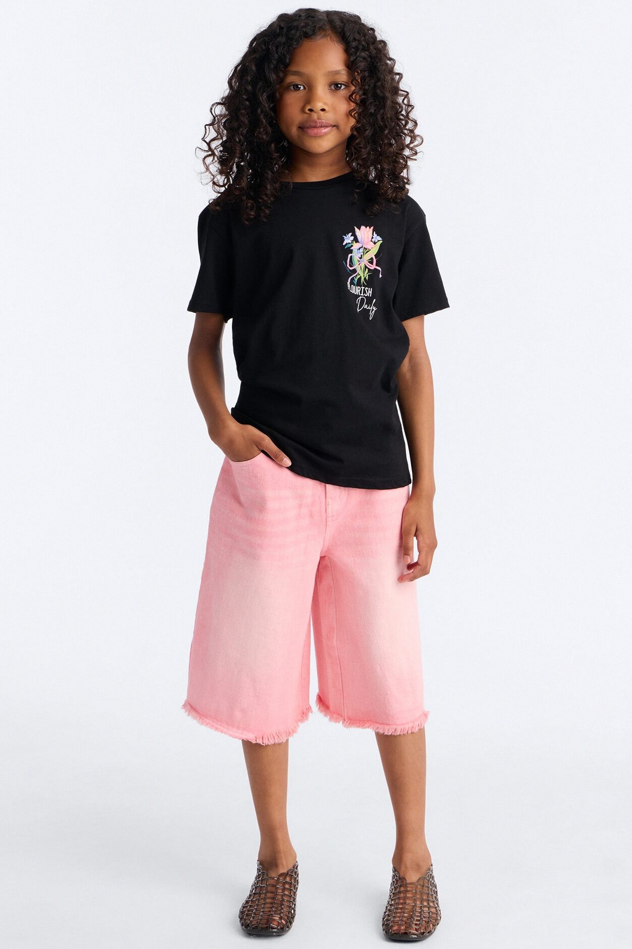 Mini Flourish Short Sleeve Tee - Black
