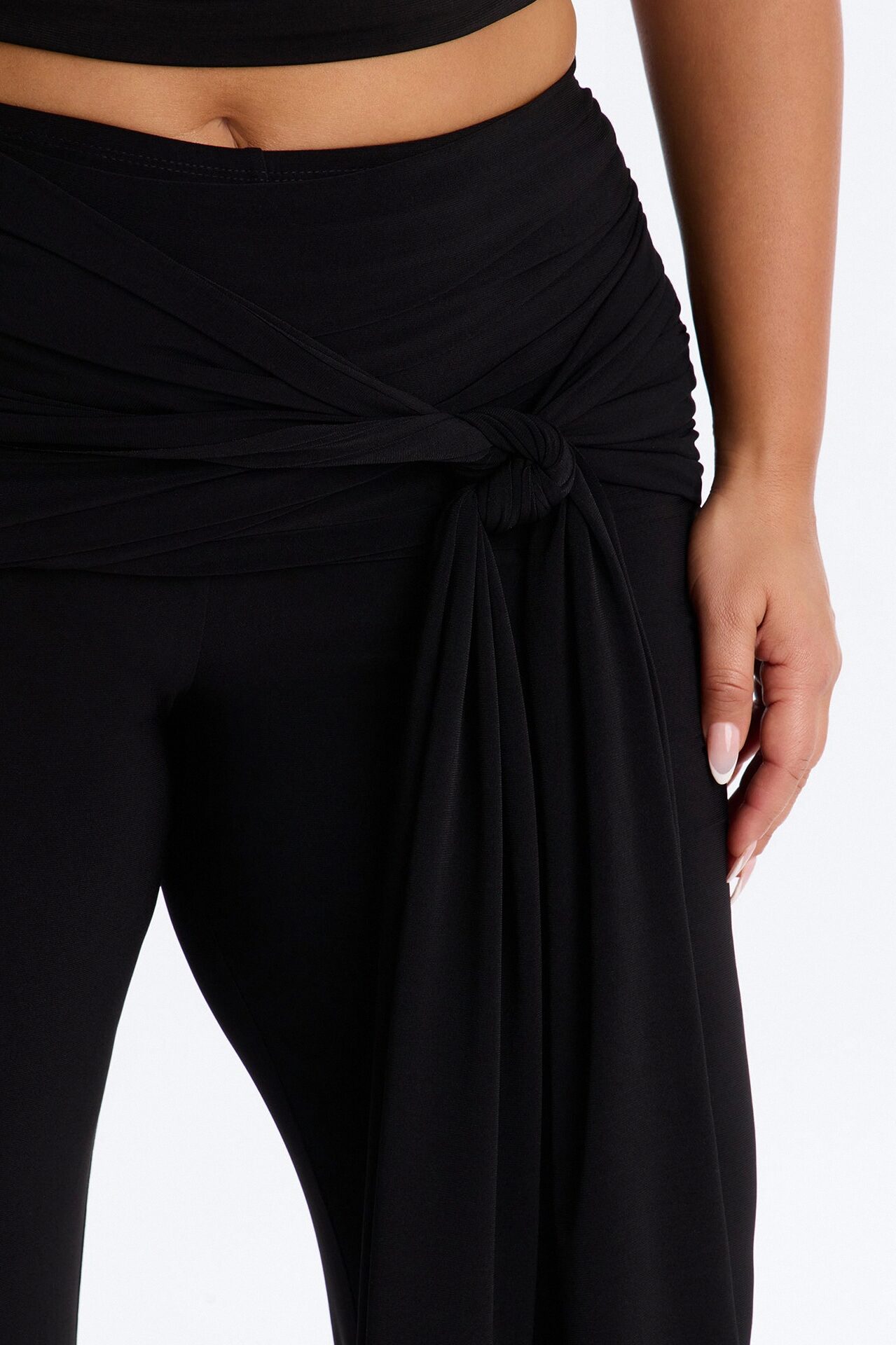 Sakura High Rise Tie Waist Flare Pants - Black