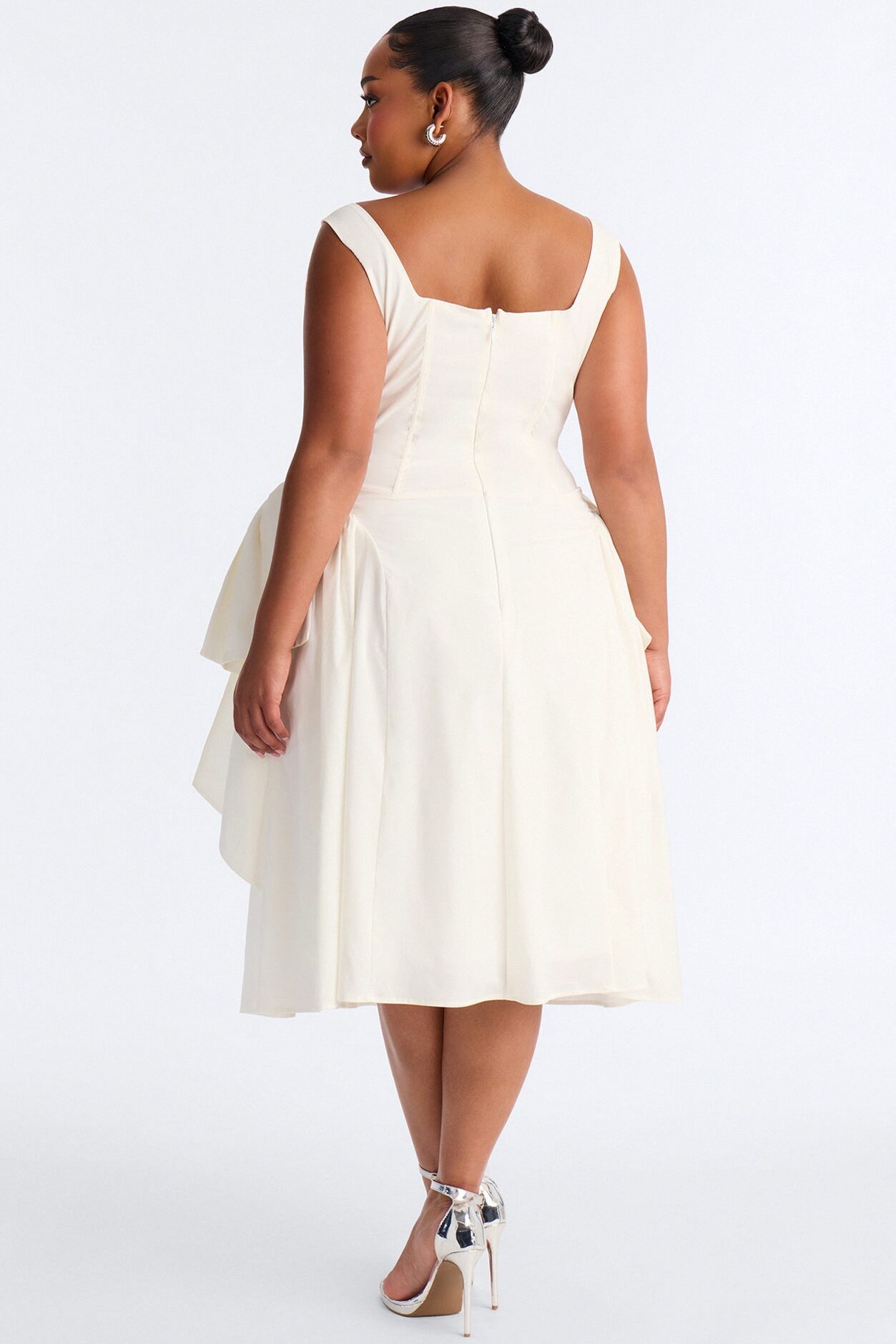 Get Ur Bow On Midi Dress - White
