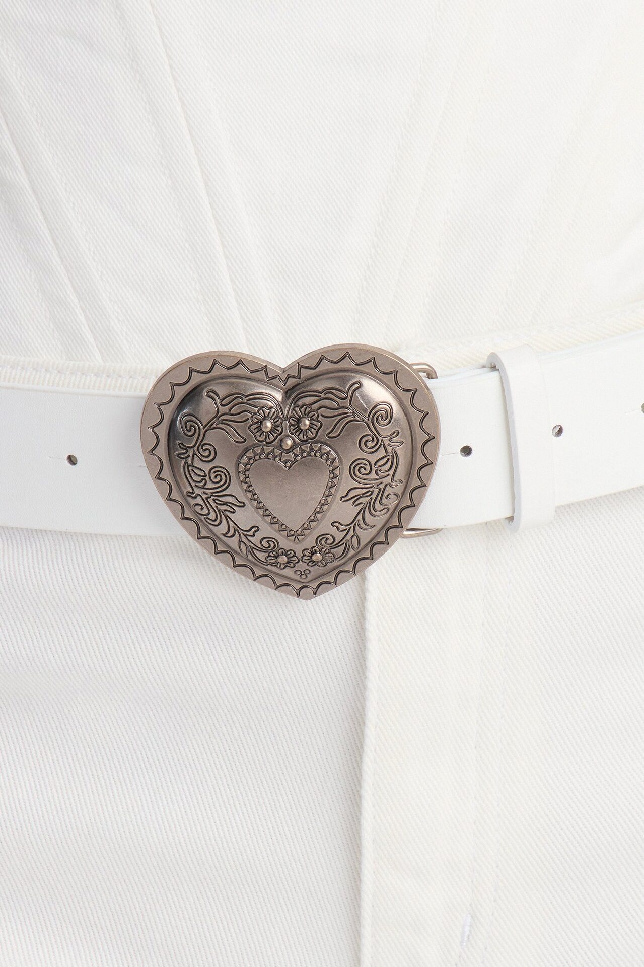 Social Butterfly Solid Belted Micro Short - White