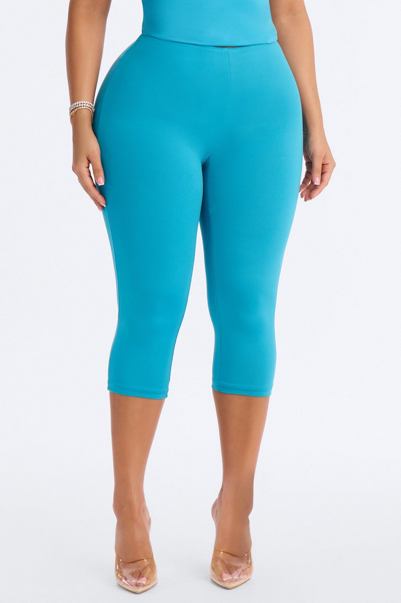 Contour Double Lined Capri Pant - Blue