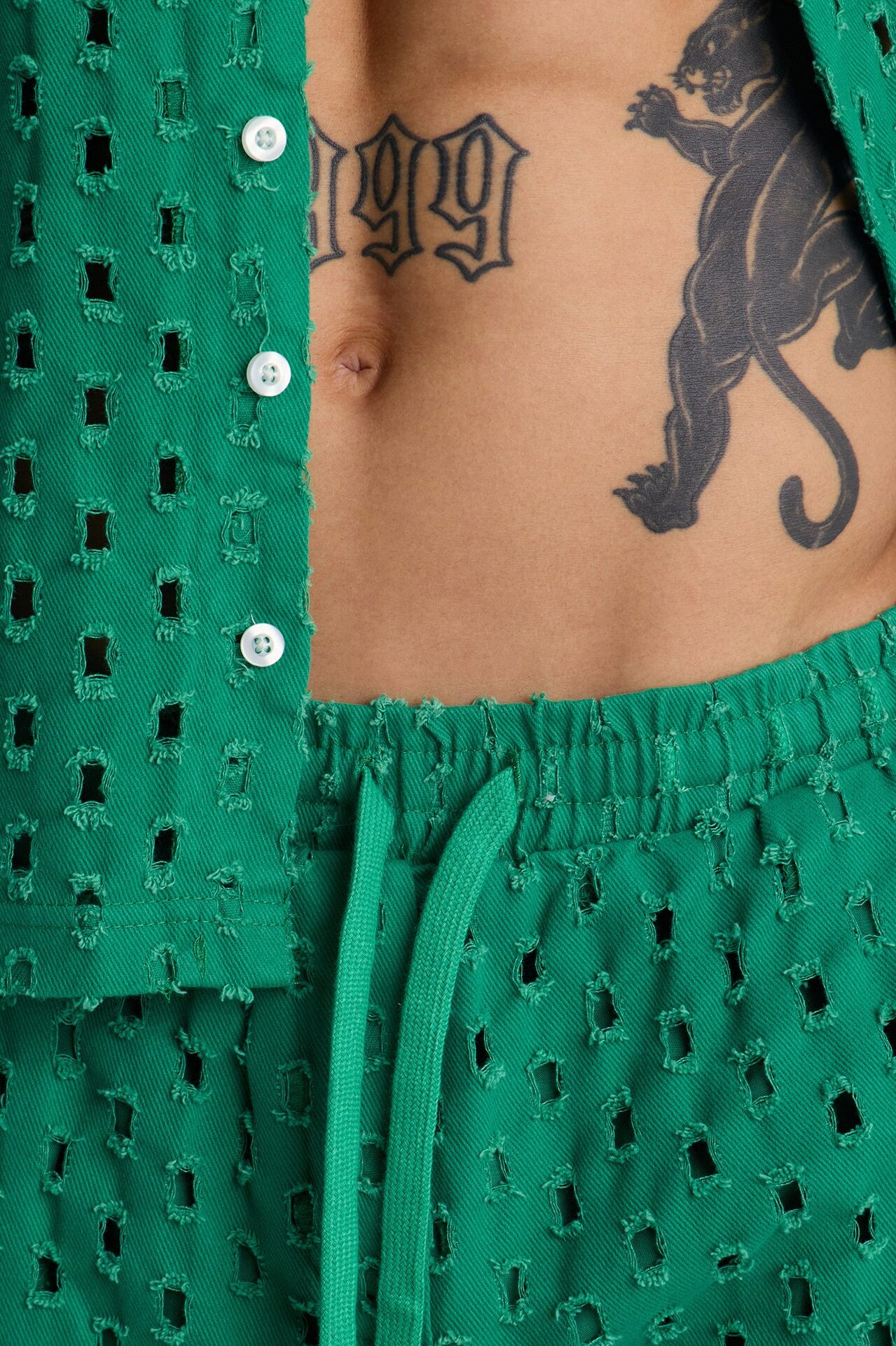 Jungle Palm Relaxed Short - Green