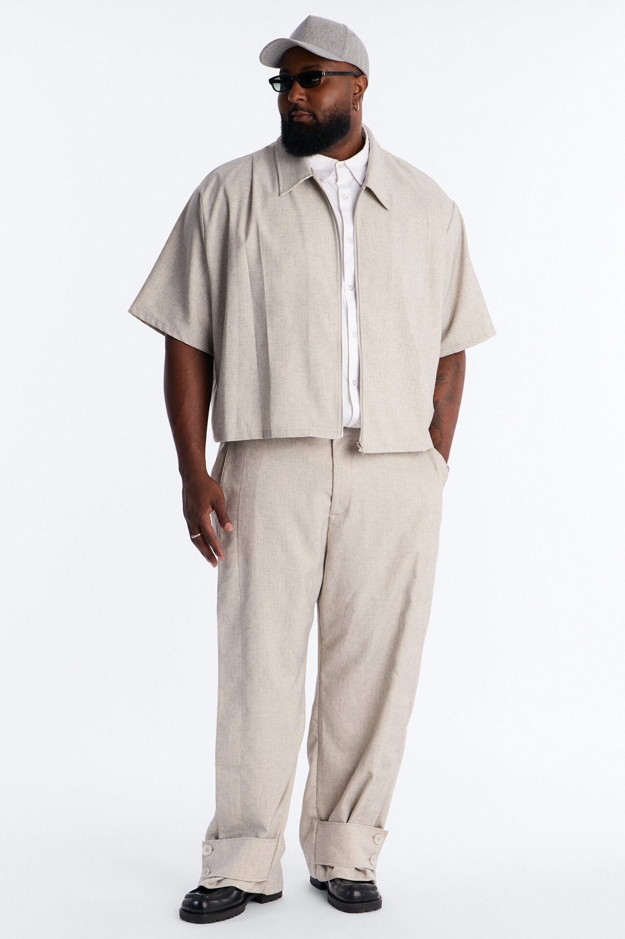Maison Tailored Baggy Buttoned Cuff Pant - Khaki