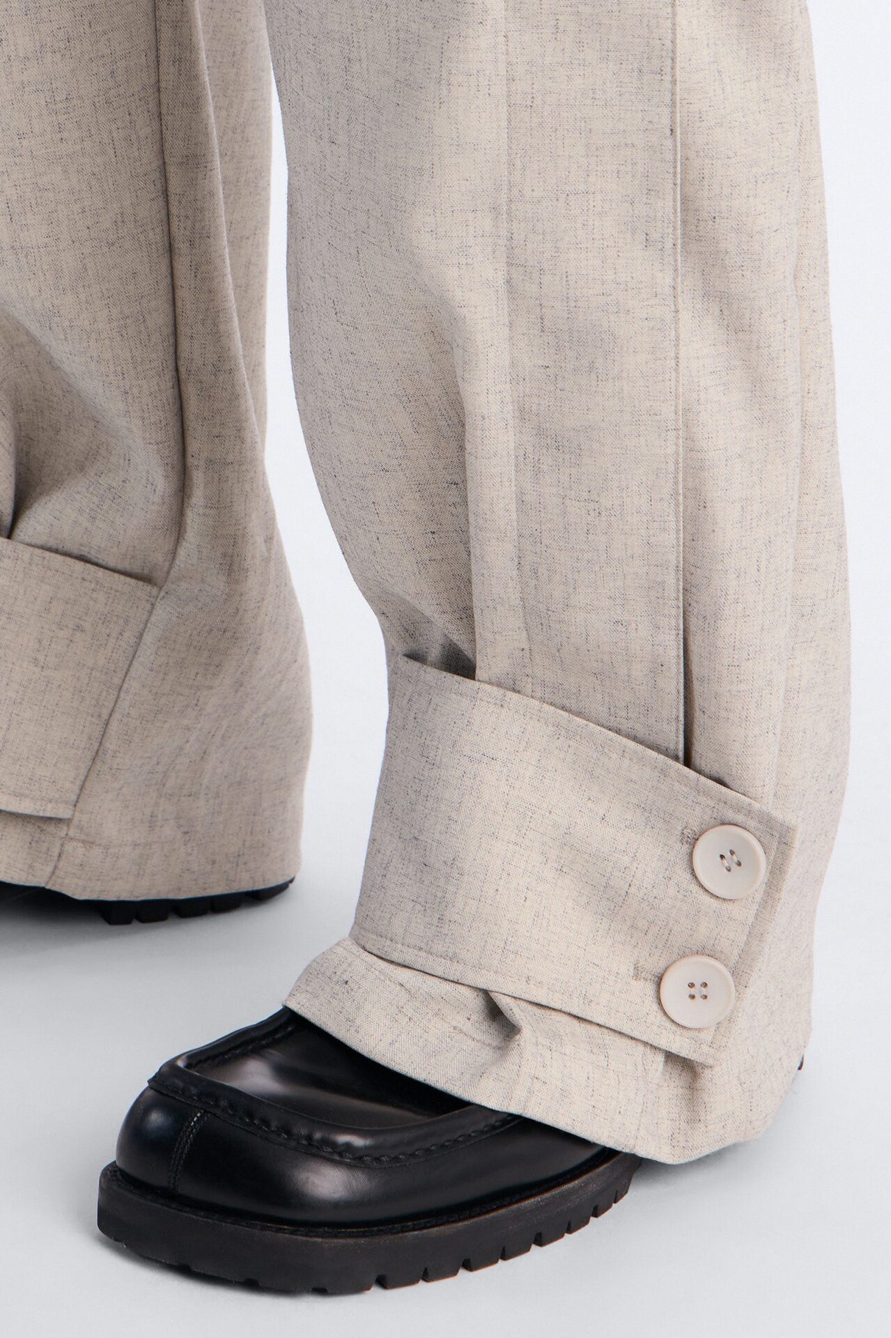 Maison Tailored Baggy Buttoned Cuff Pant - Khaki