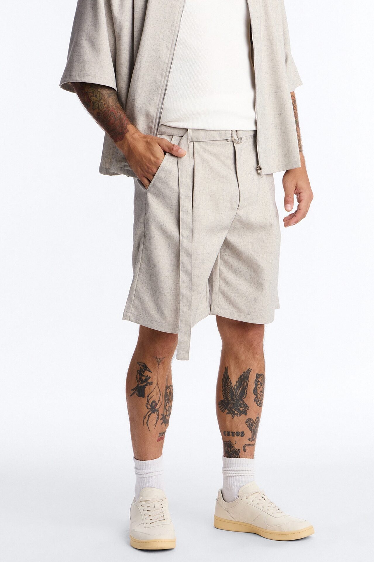 Maison Tailored Belt Short - Khaki