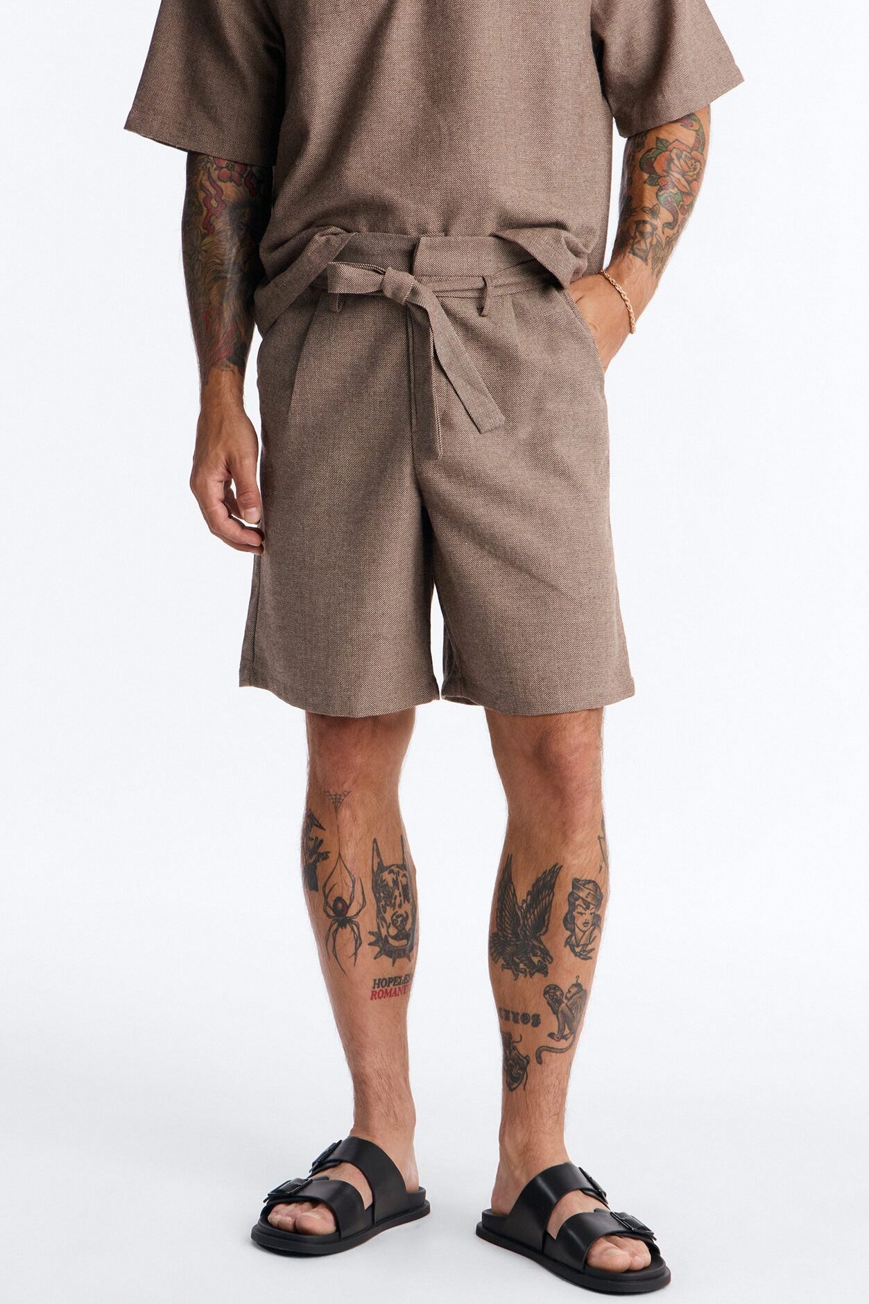 Maison Tailored Textured Wrapped Short - Brown