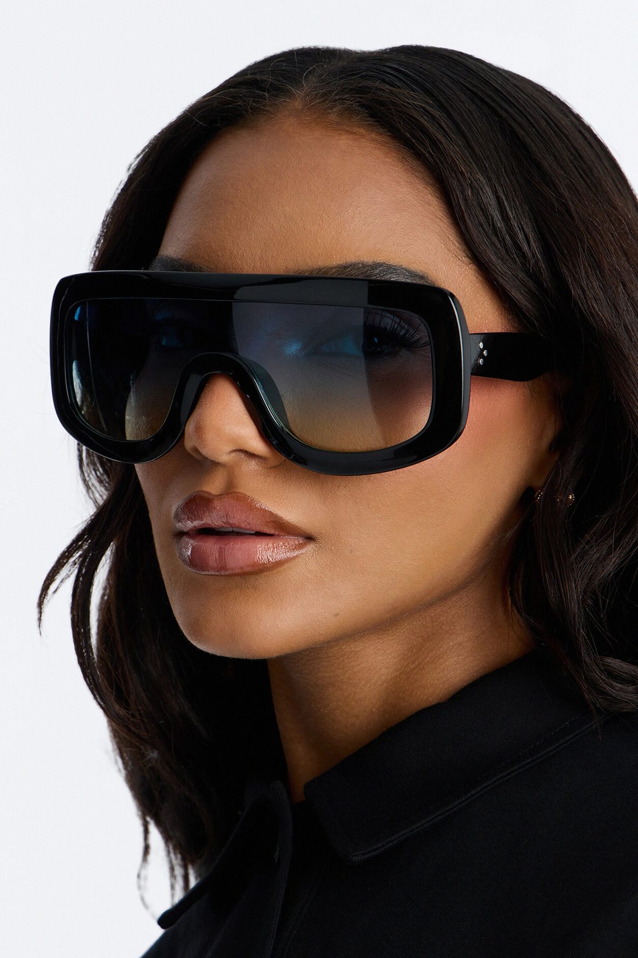 Summer Runway Sunglasses - Black/Blue
