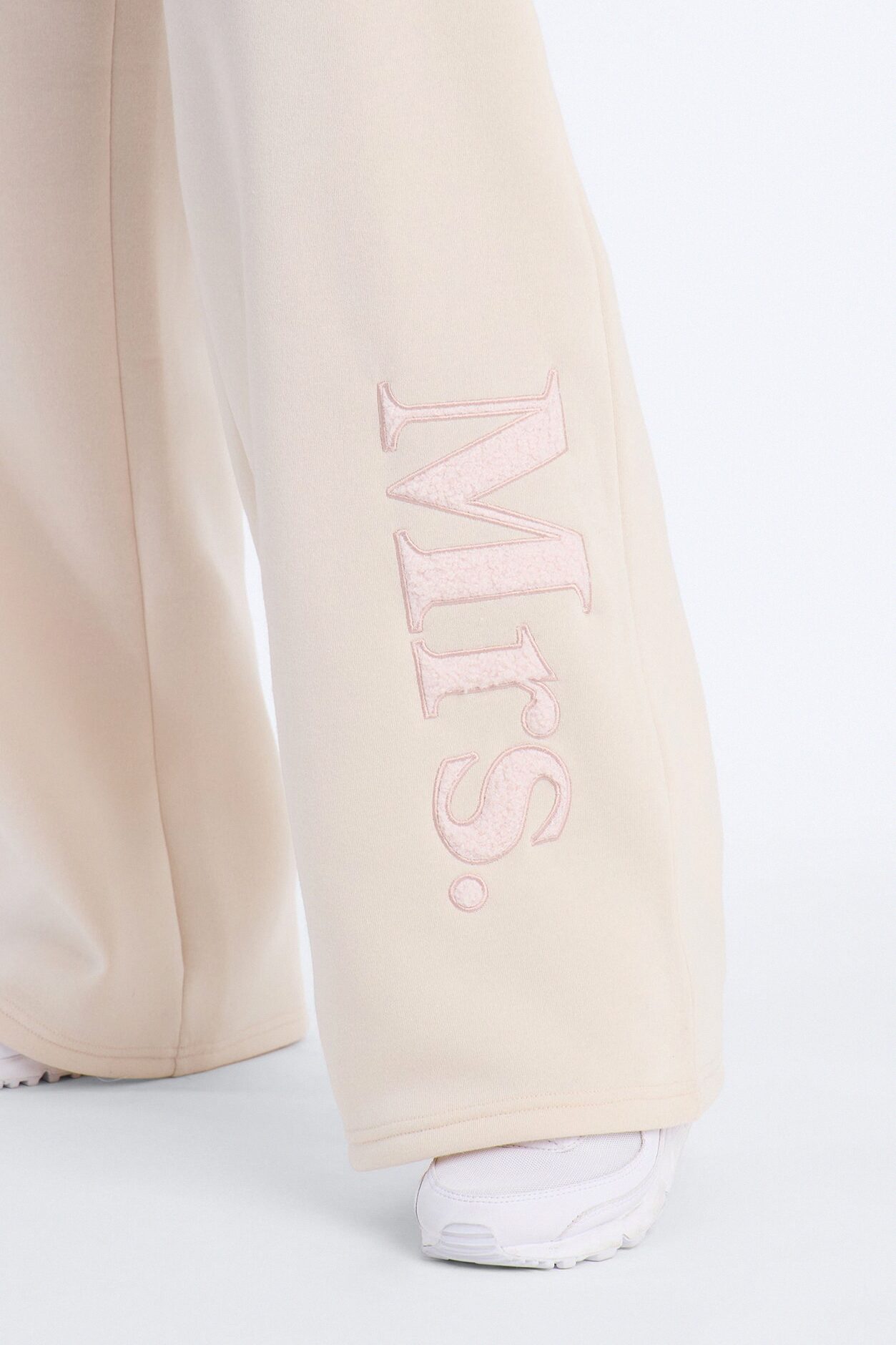 Soon To Be Mrs Fleece Pant Set - Cream