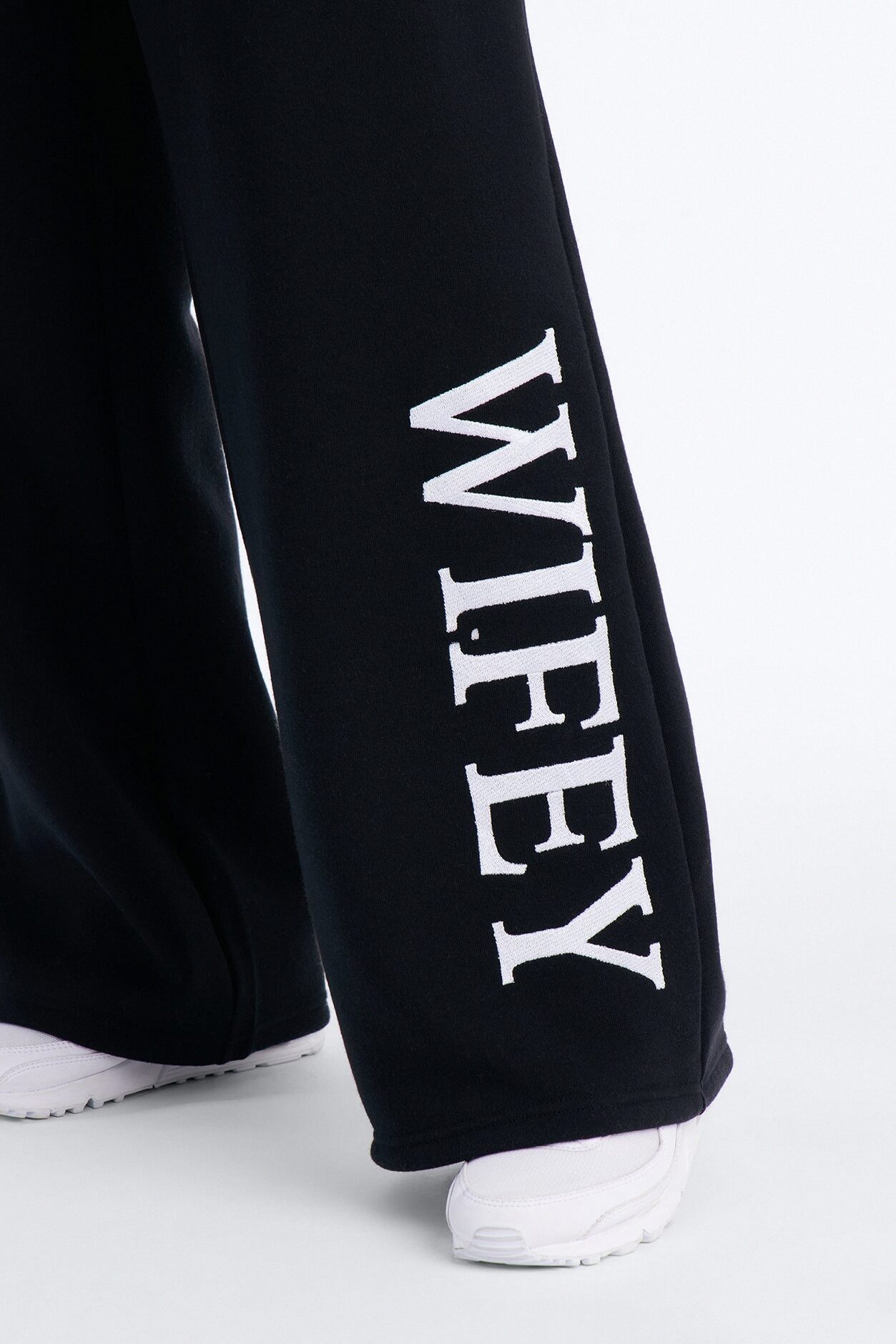 Wifey Era Fleece Pant Set - Black/White