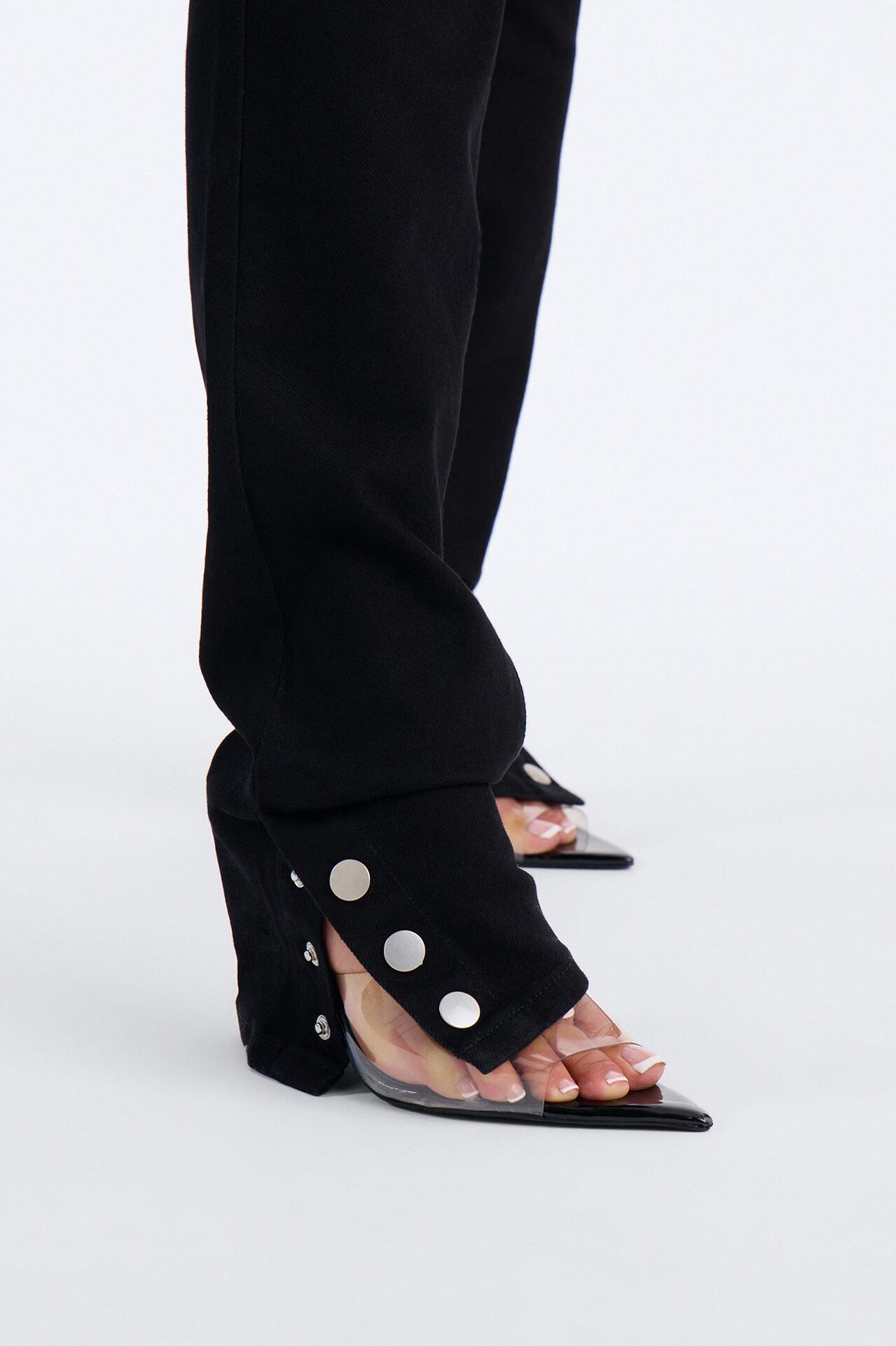 Siena Straight Leg Button Stacked Pant - Black