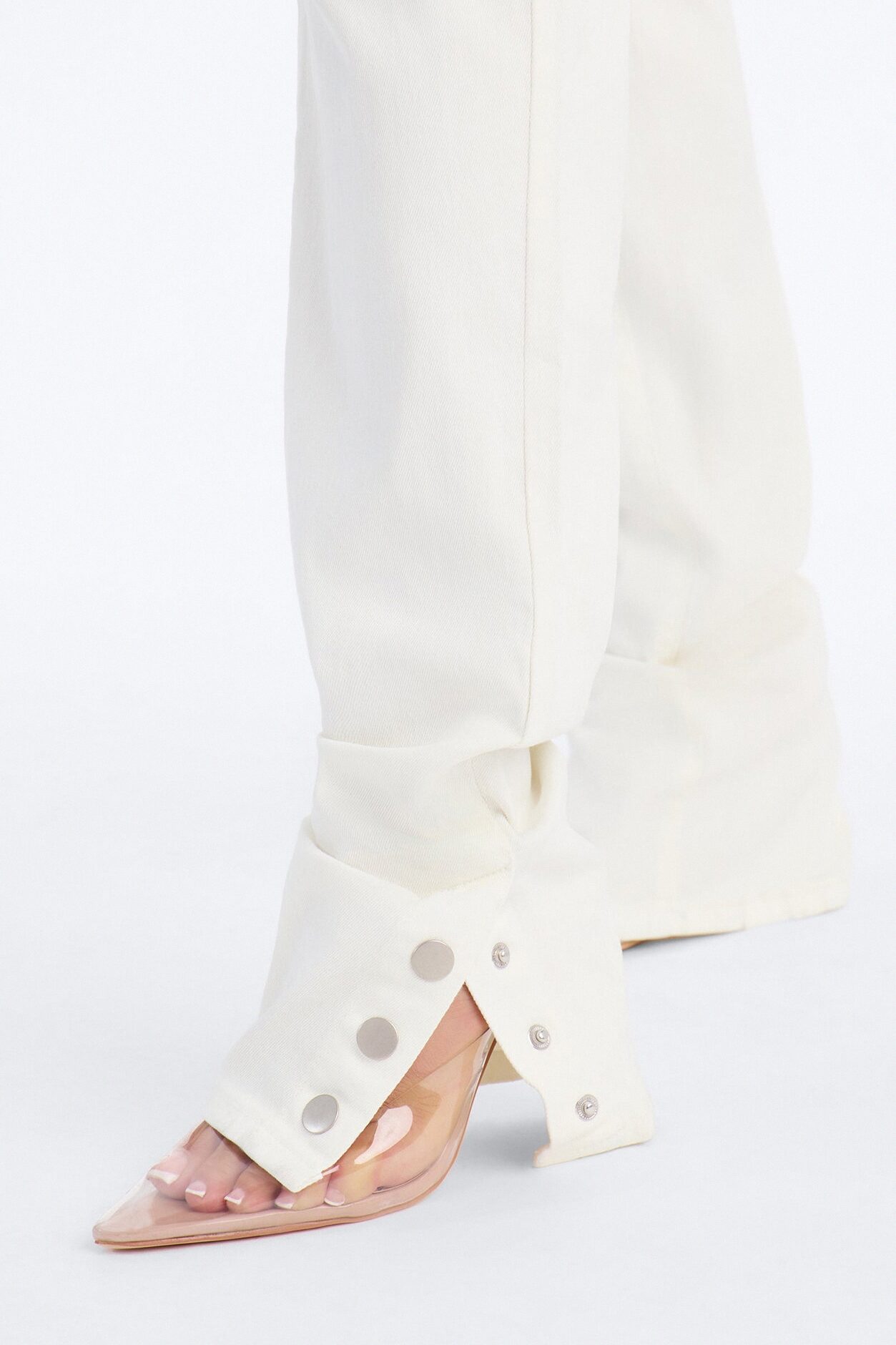 Siena Straight Leg Button Stacked Pant - Ivory