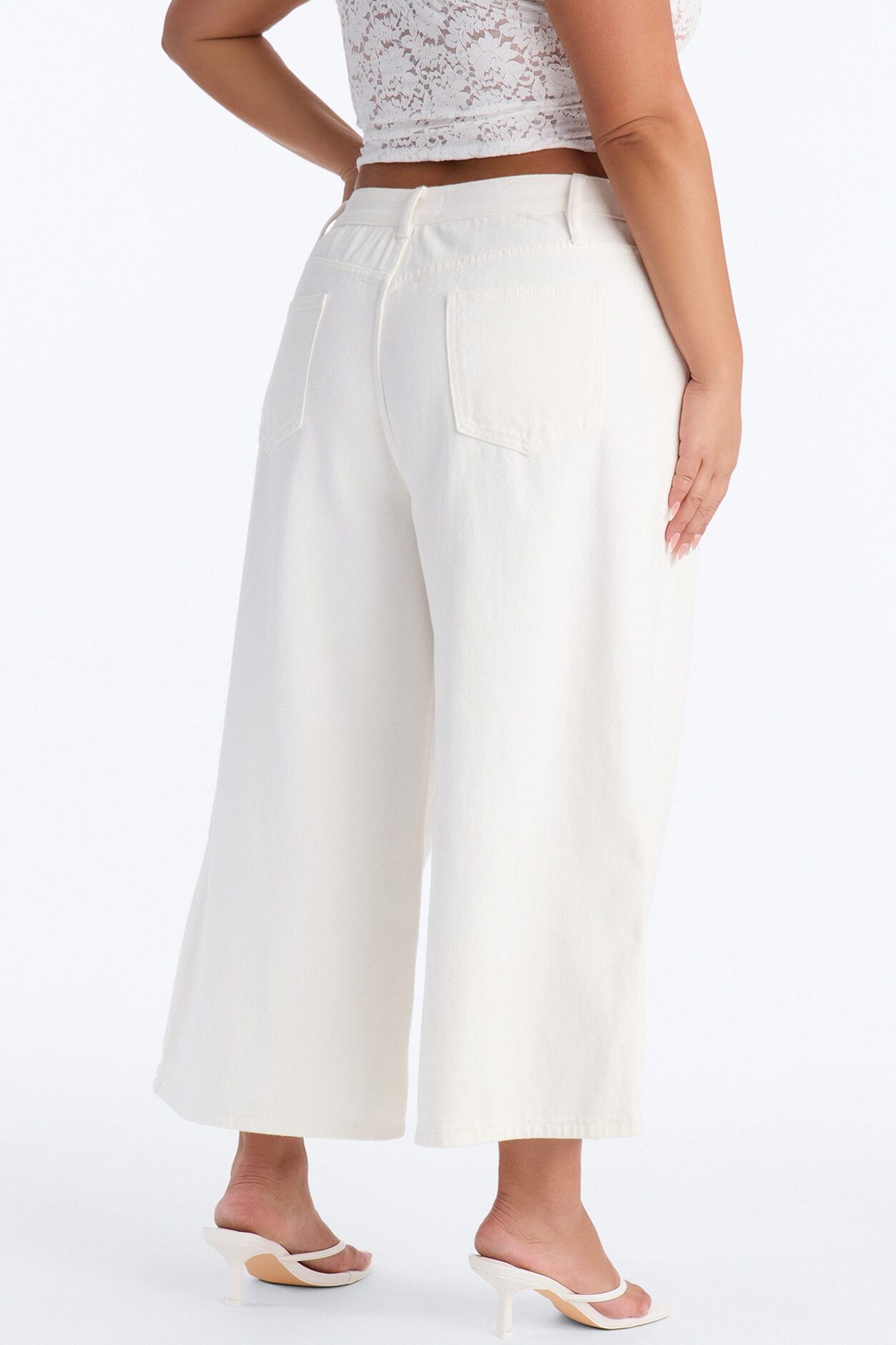 Anna Low Rise Cropped Wide Leg Pant 23″ - White