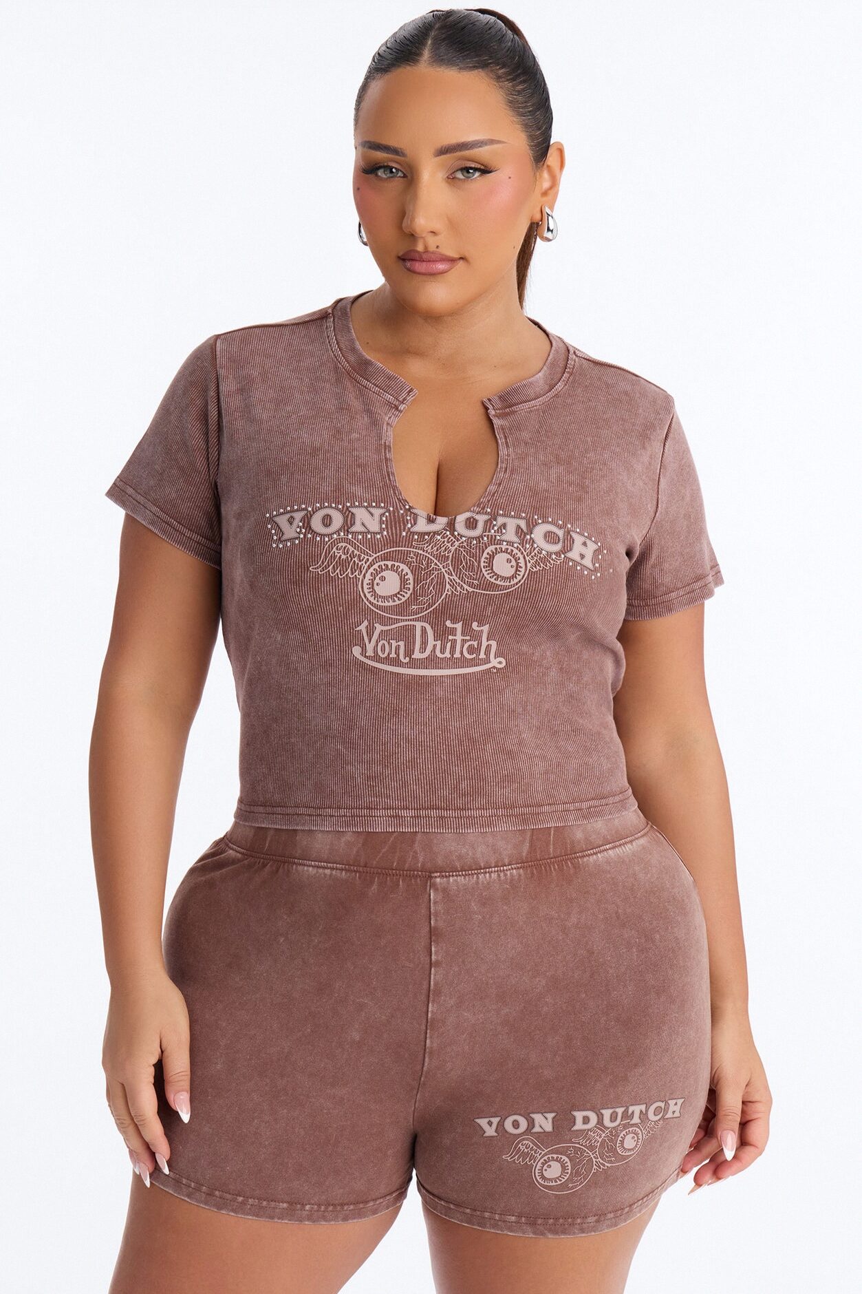 Von Dutch Notch Neck Washed Baby Tee - Brown