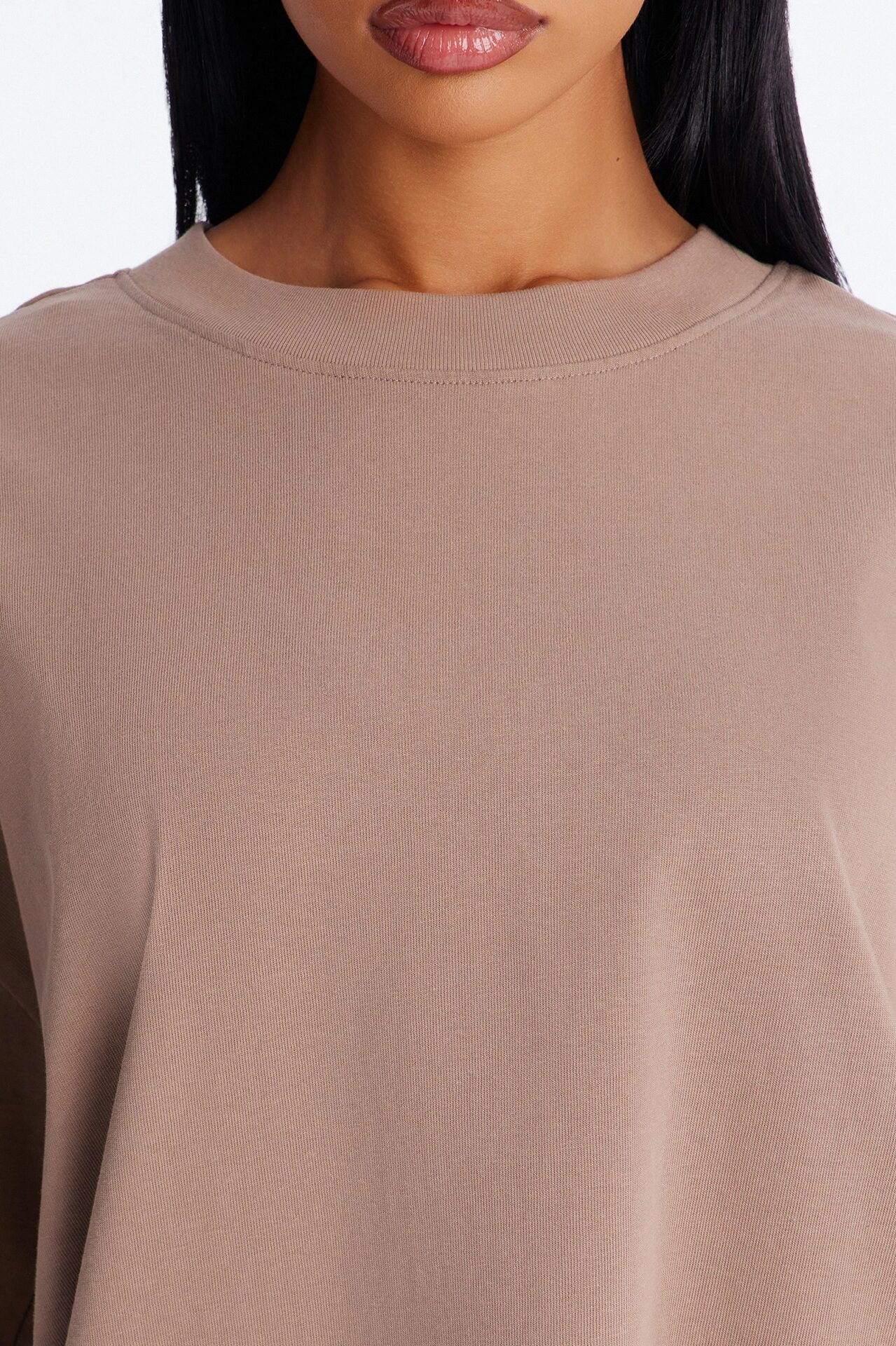 Kali Oversized Boyfriend Crew Neck T-Shirt - Taupe