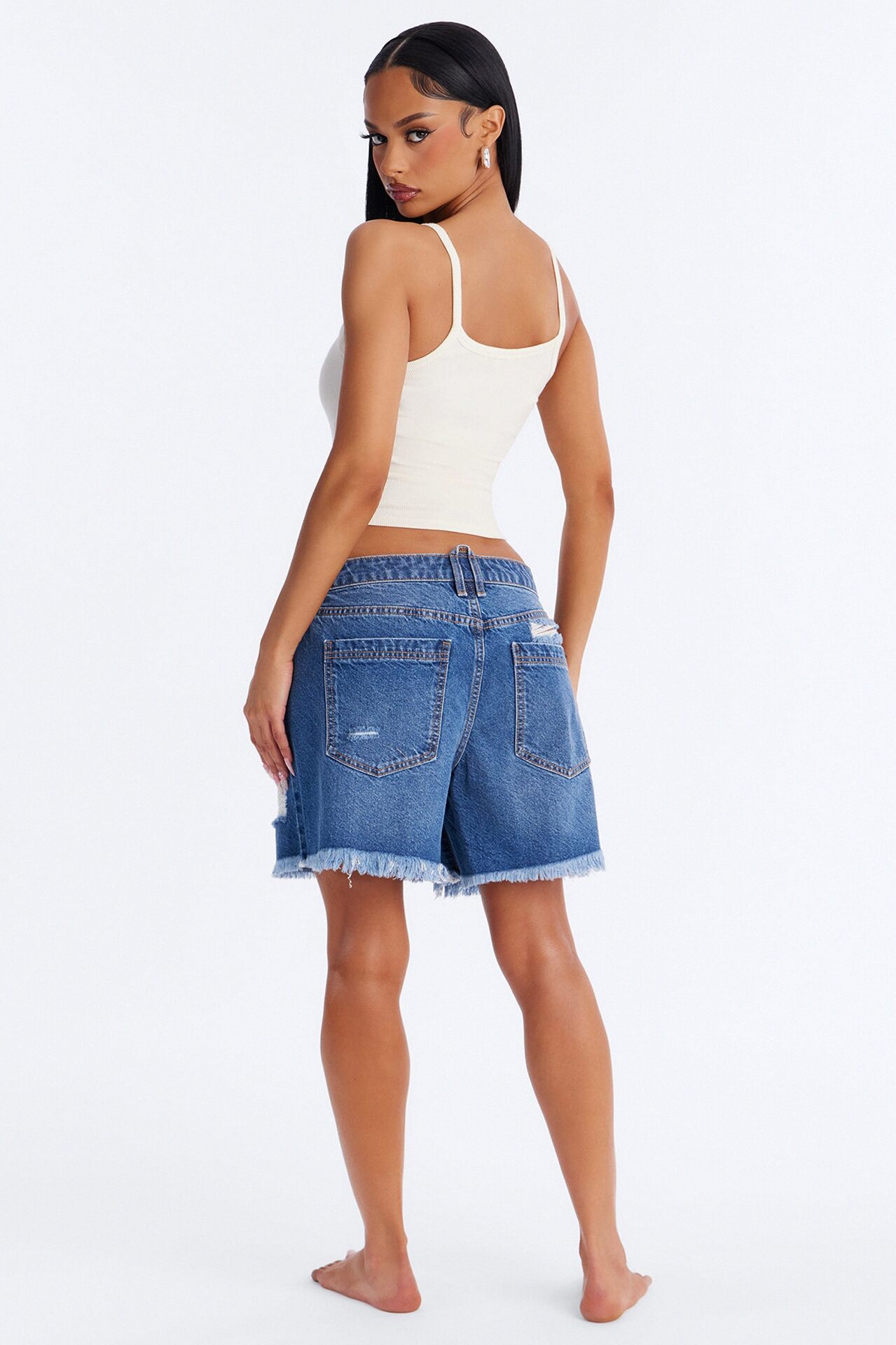 No Signal Ripped Denim Shorts - Medium Wash