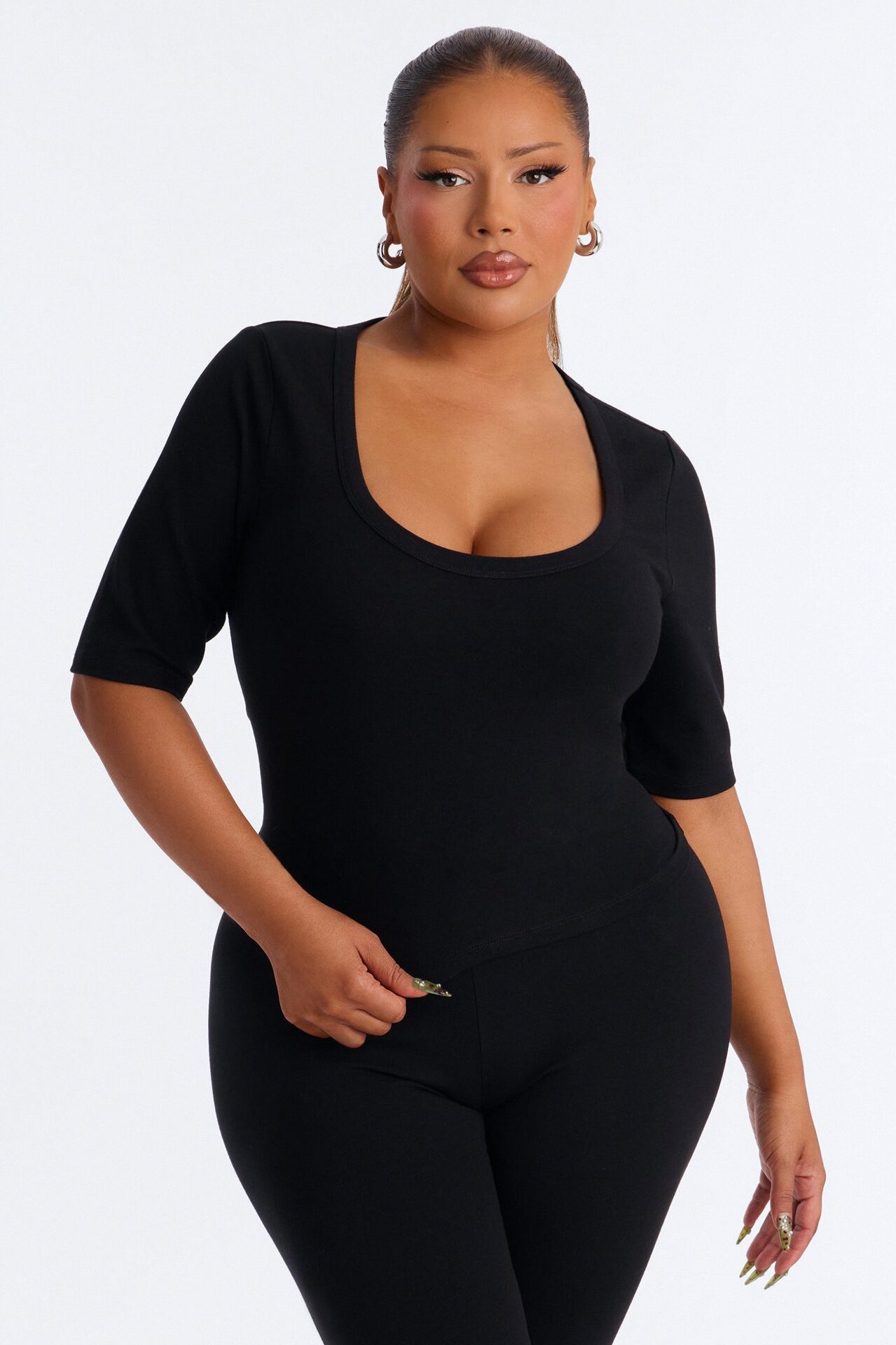 Quinn 3/4 Sleeve Scoop Neck Top - Black