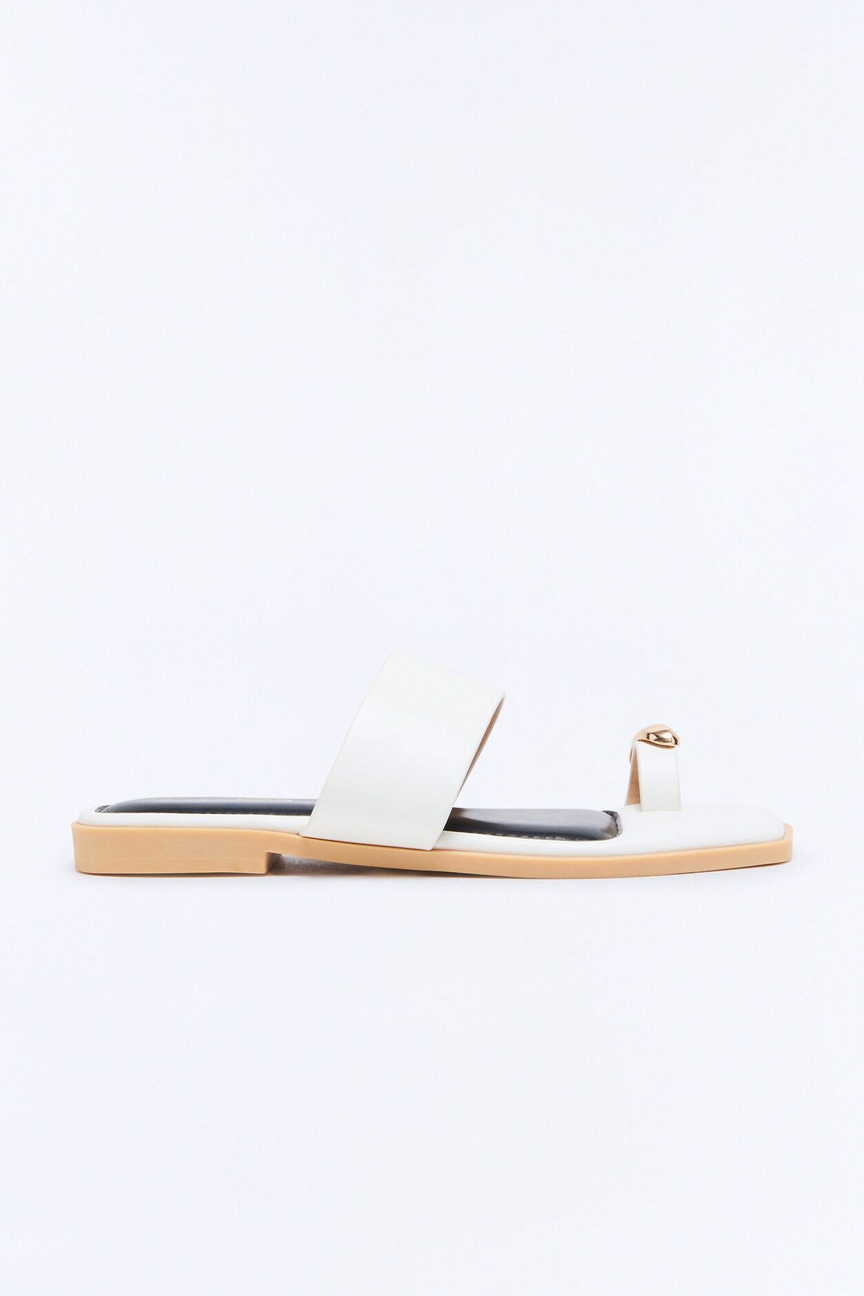 Kamila Hardware Toe Ring Sandals - White