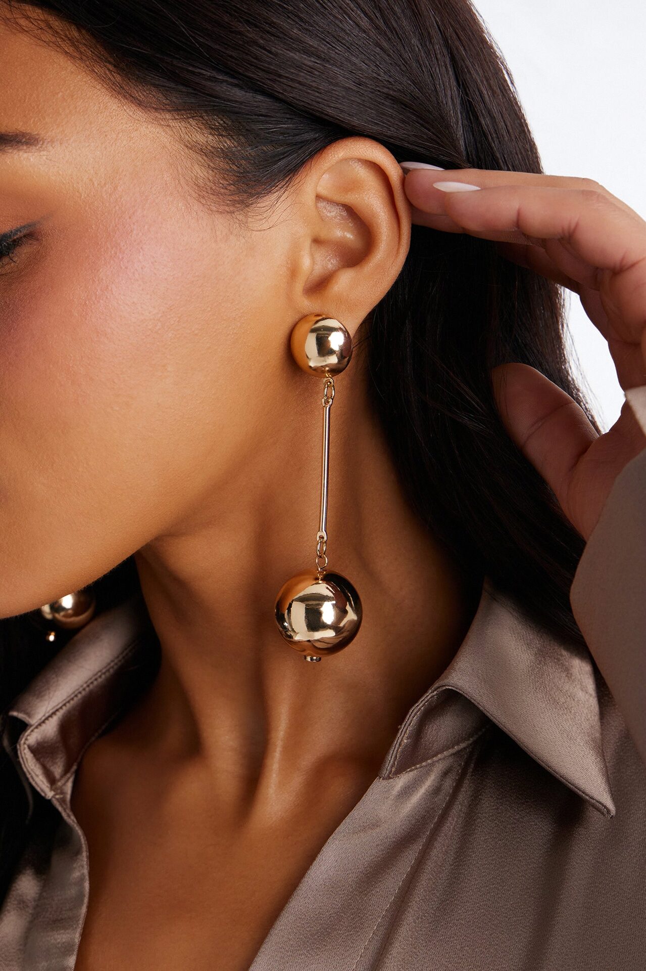 Keep Close Drop Earrings - Gold