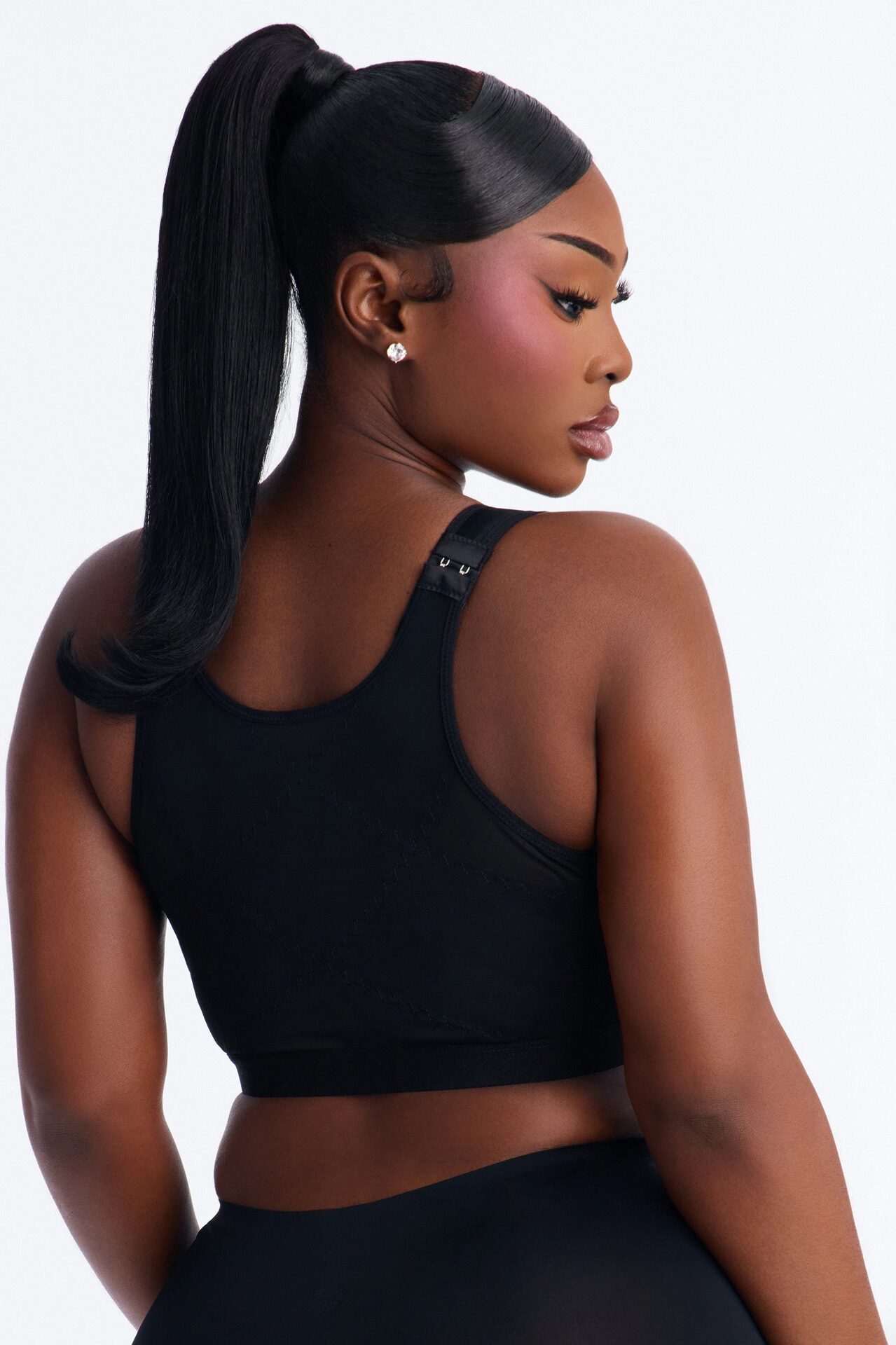 Front Close Wireless Posture Support Bra - Black
