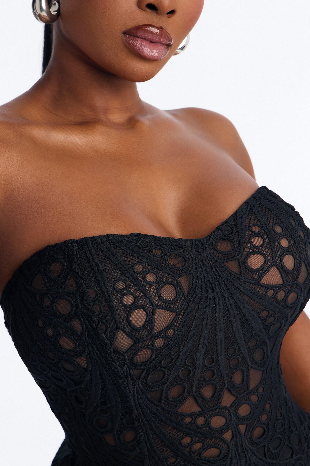 Salt Air Therapy Ombre Eyelet Corset - Black