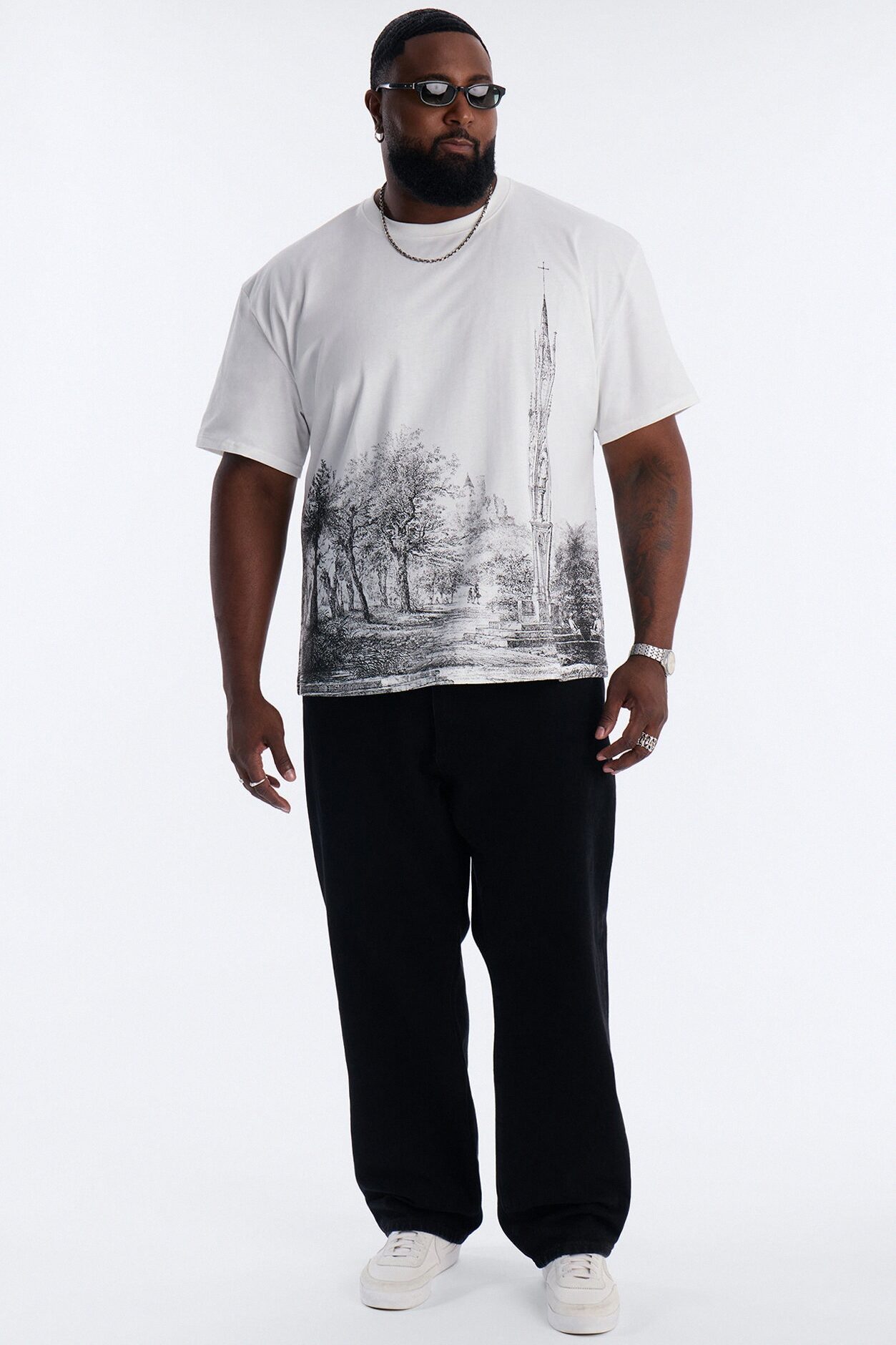 Hero's Expedition Oversized Short Sleeve Tee - White