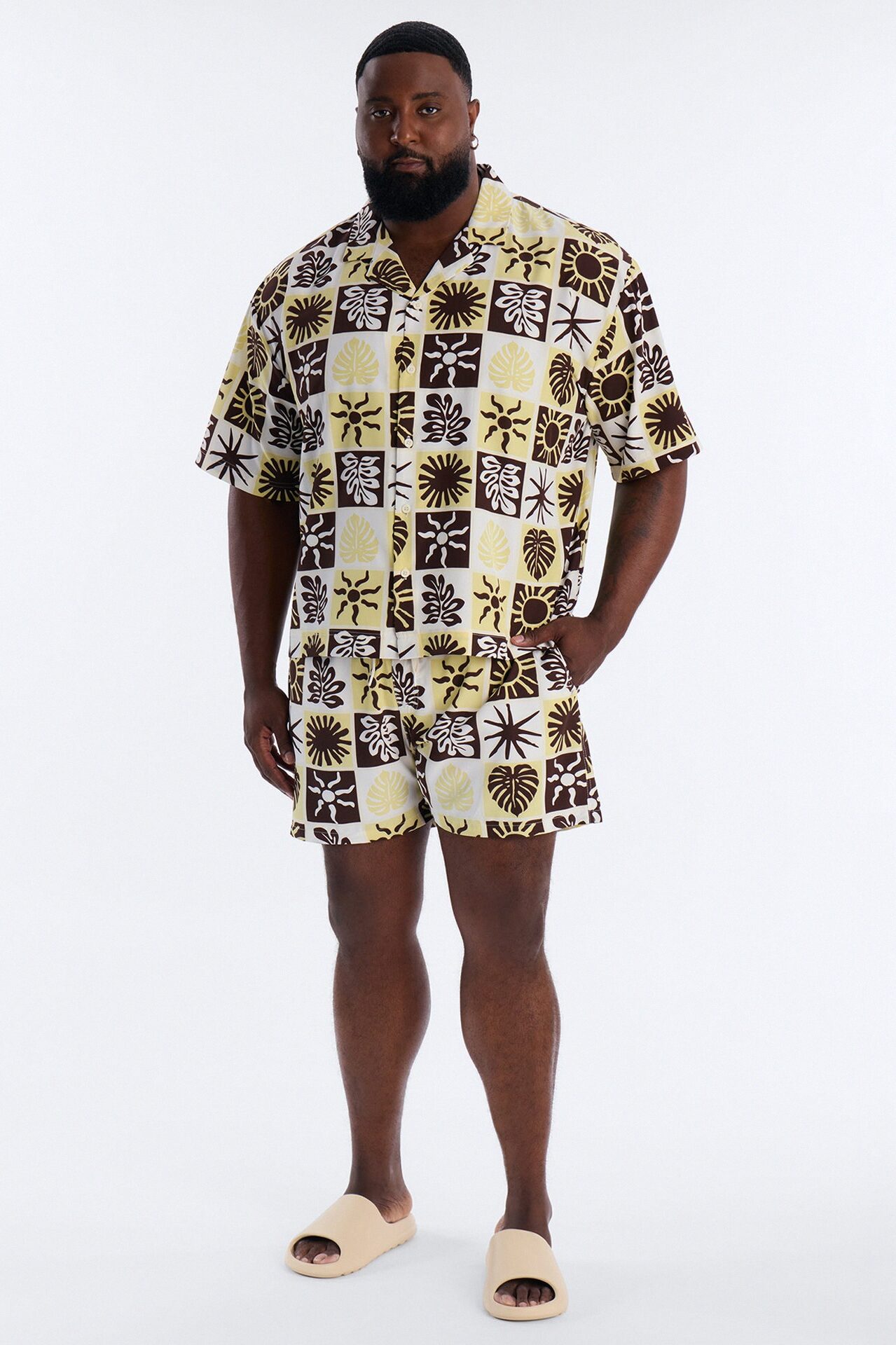 Solar Foliage Checkered Swim Trunk 4″ - Brown