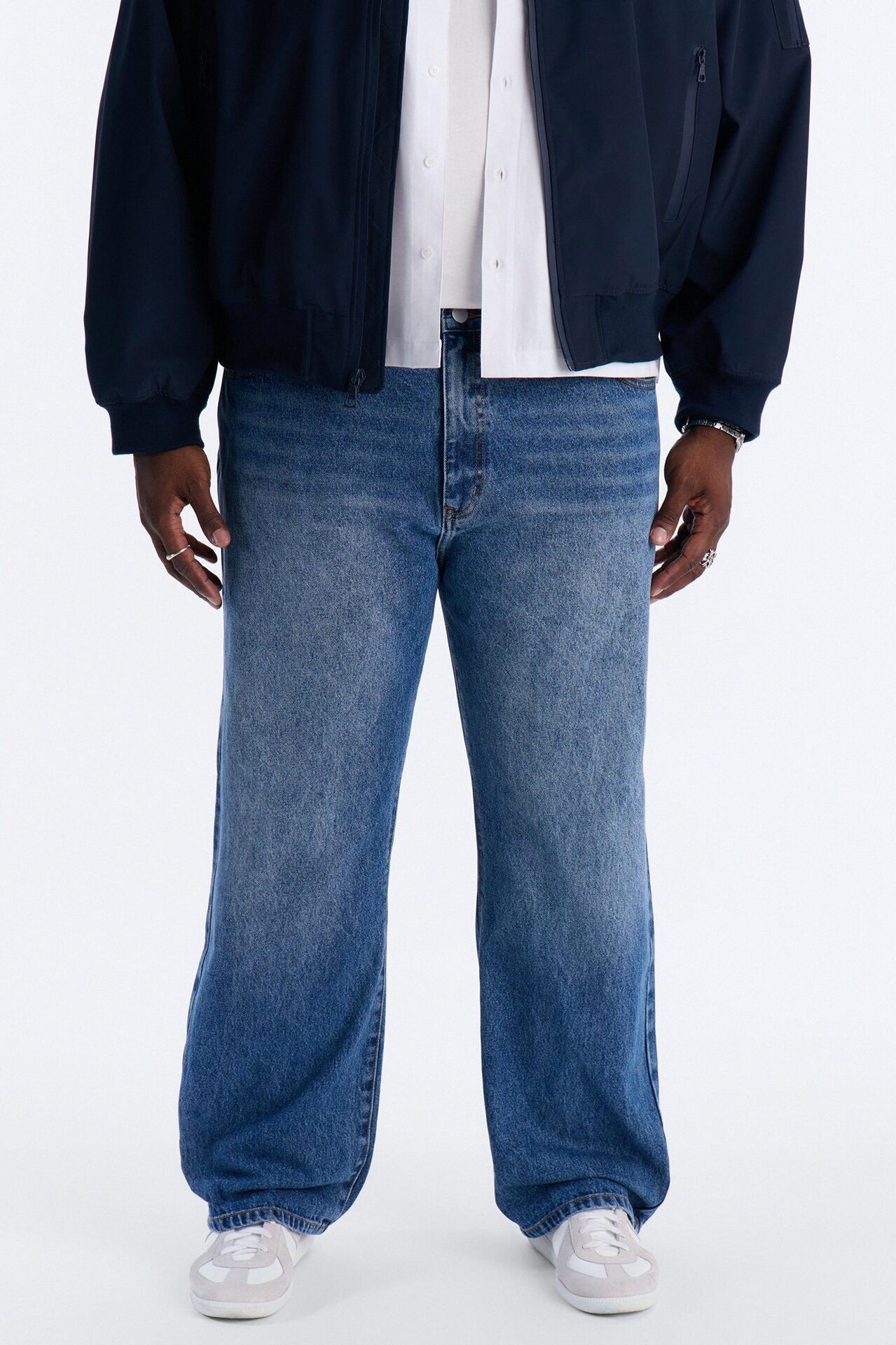 The Staple Baggy Jean - Medium Blue Wash