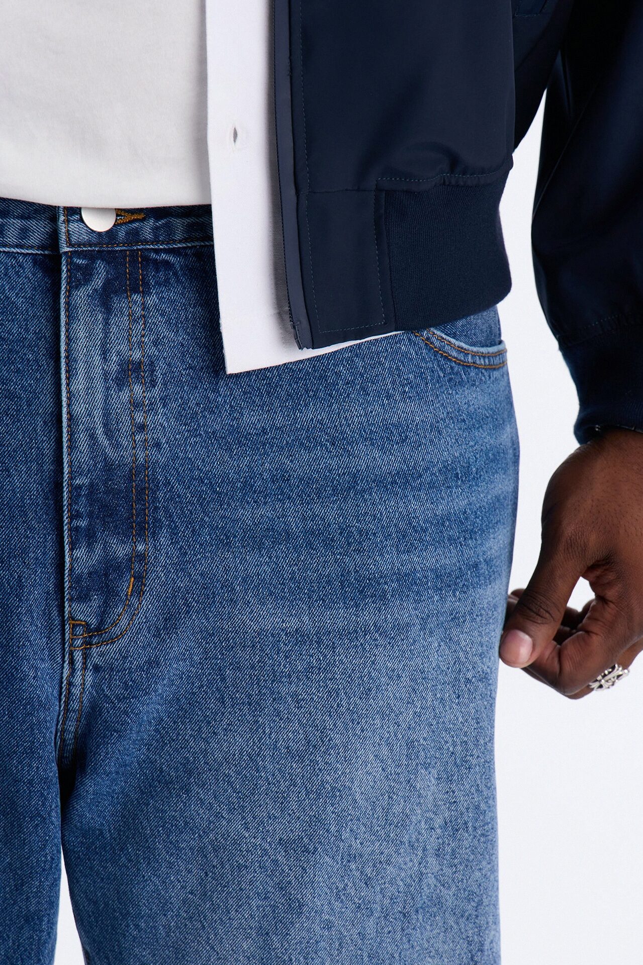 The Staple Baggy Jean - Medium Blue Wash