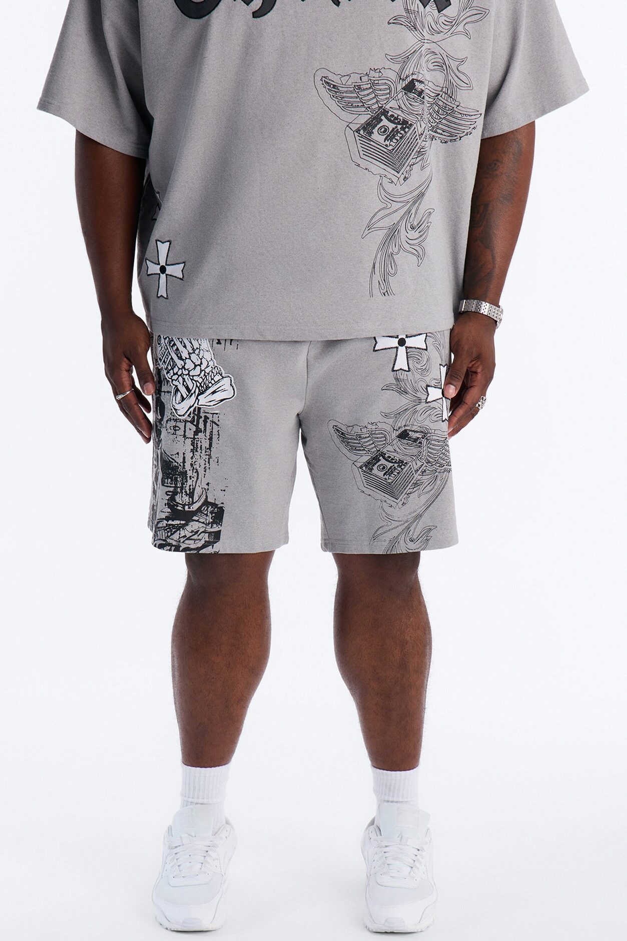 Chosen One Patch Relaxed Sweatshort - Grey