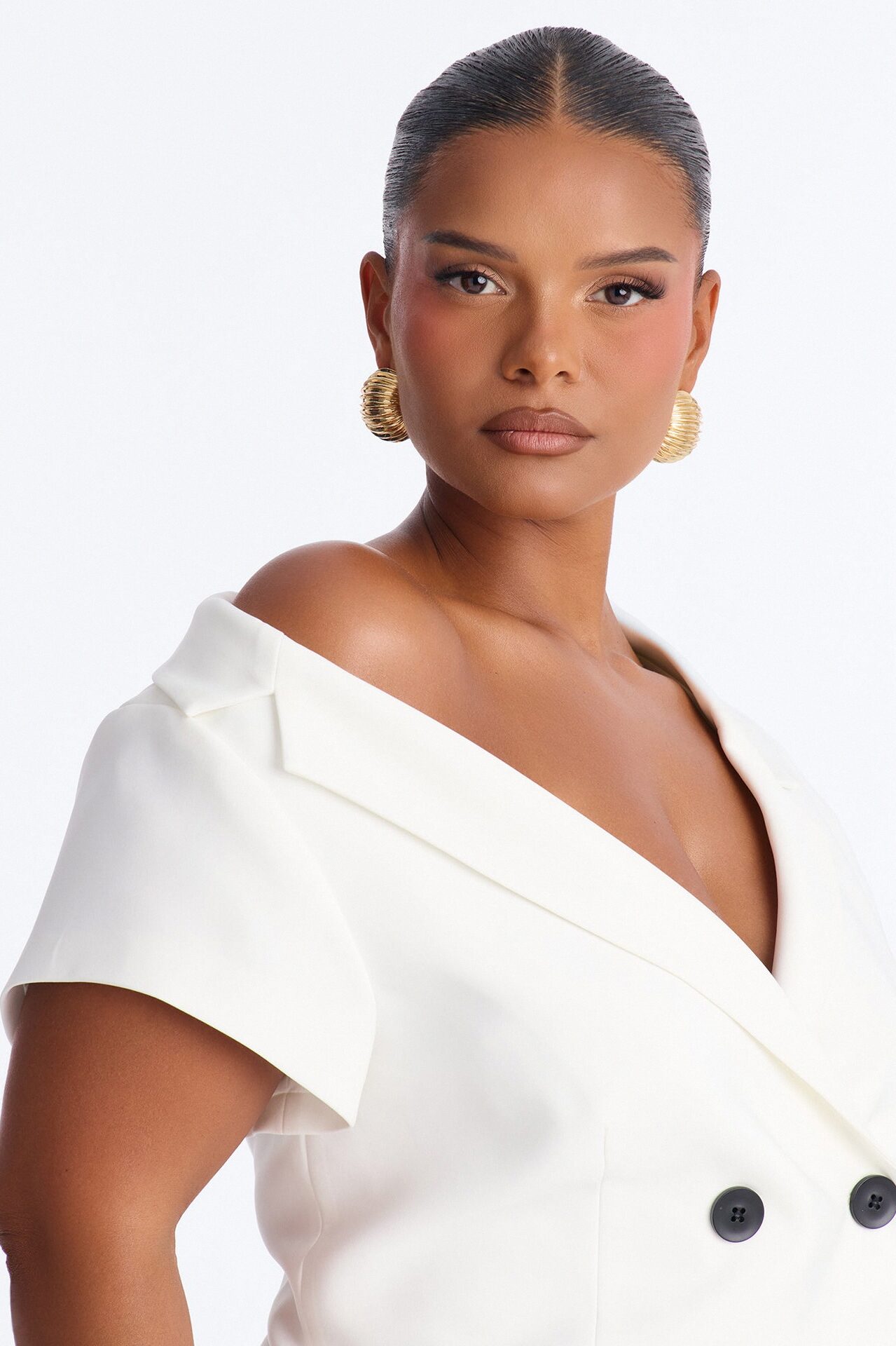 Valerie Asymmetrical Neckline Short Sleeve Blazer - White