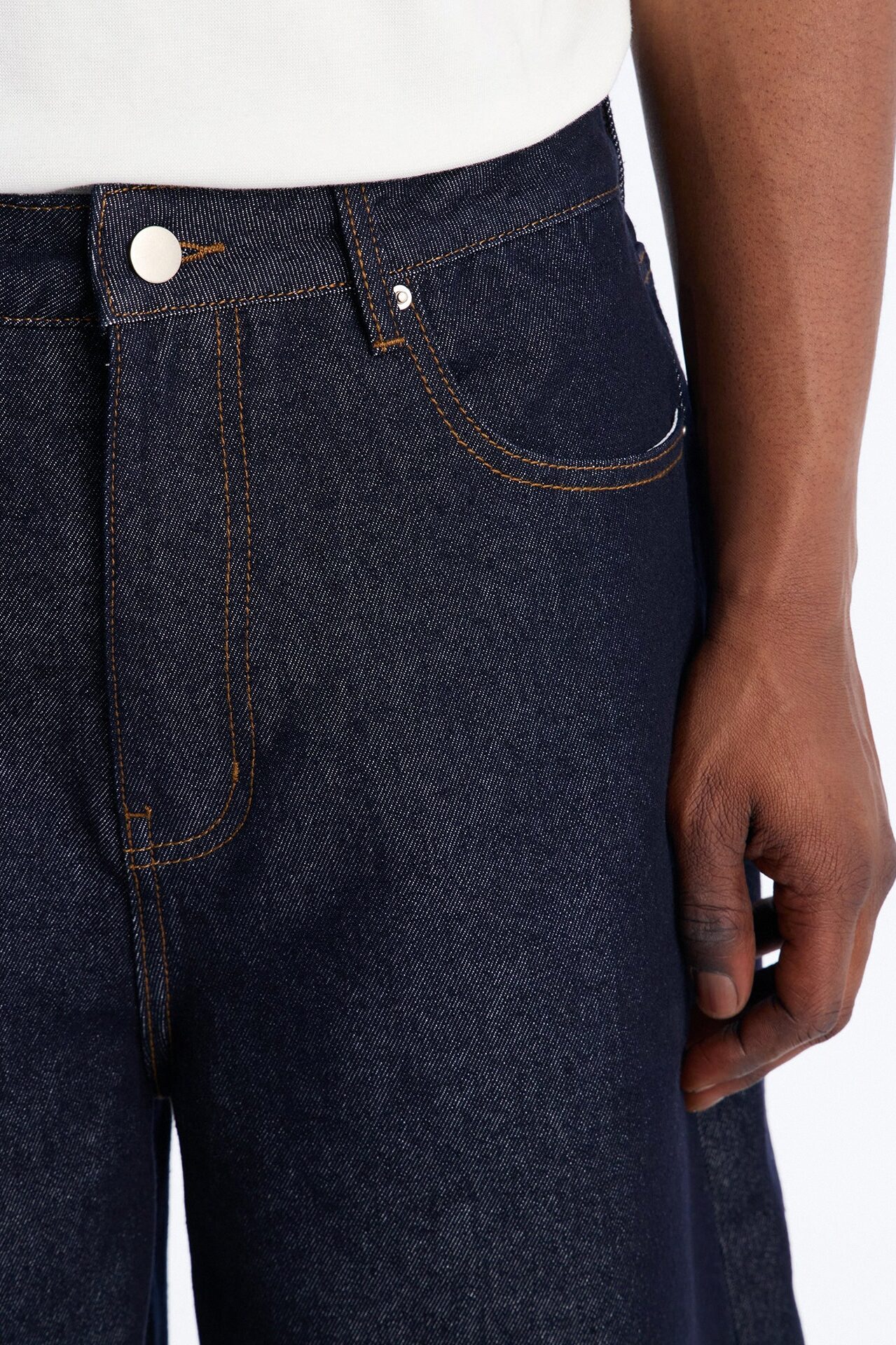 OC Relaxed Wide Leg Jean - Dark Wash