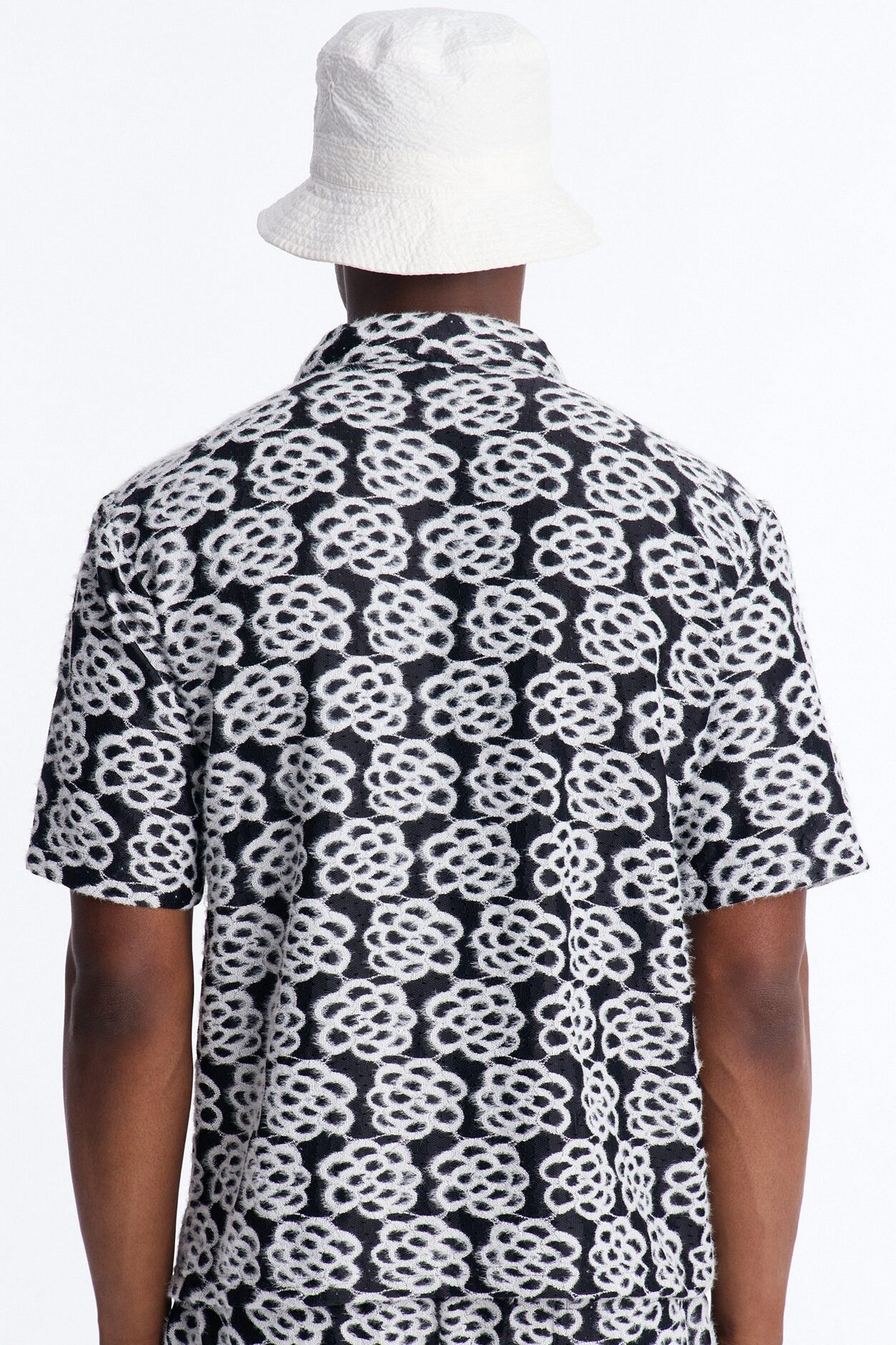 Snow Leopard Drift Cuban Collar Shirt - Black/White