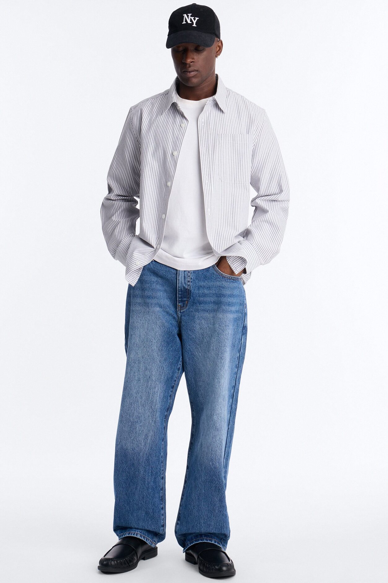 The Staple Baggy Jean - Medium Blue Wash
