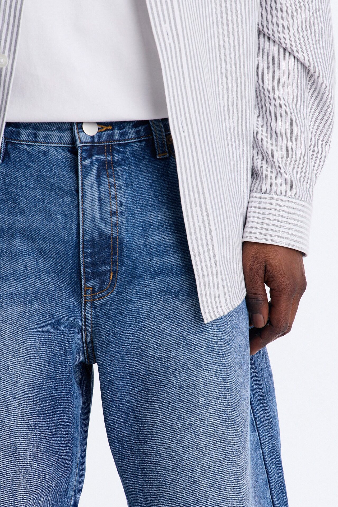 The Staple Baggy Jean - Medium Blue Wash