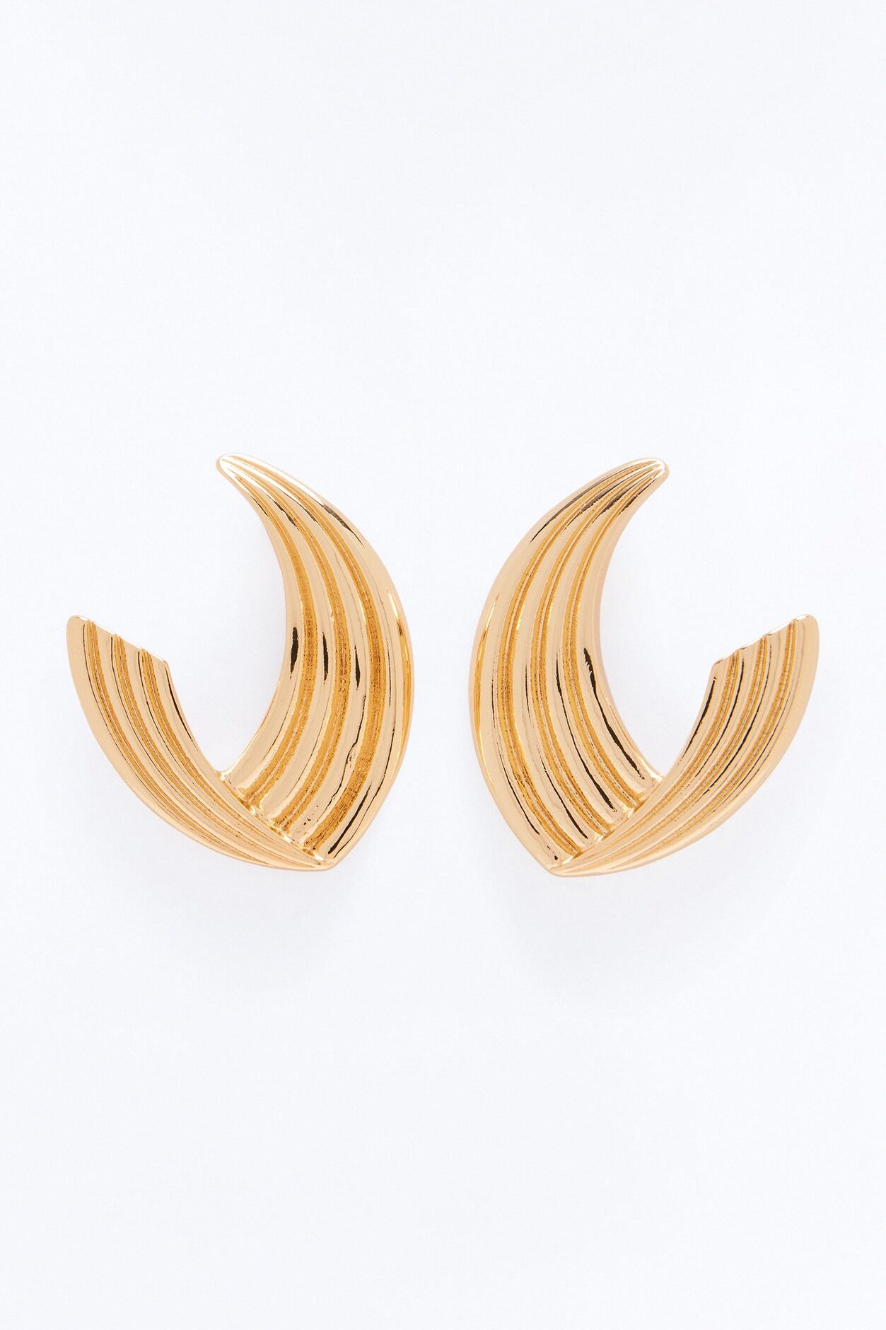 Timeless Glow Drop Earrings - Gold