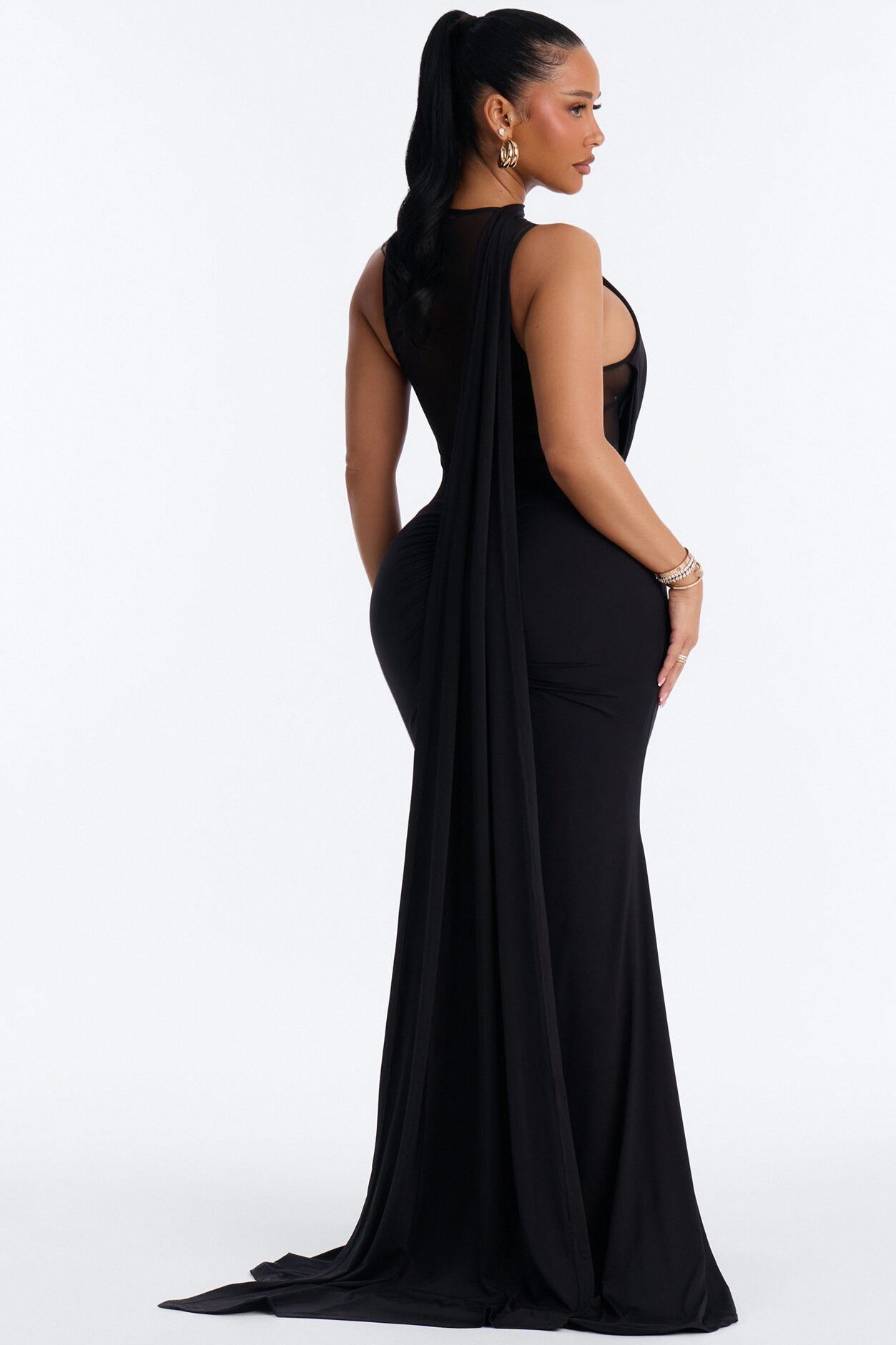 Fairytale Hottie Maxi Dress - Black
