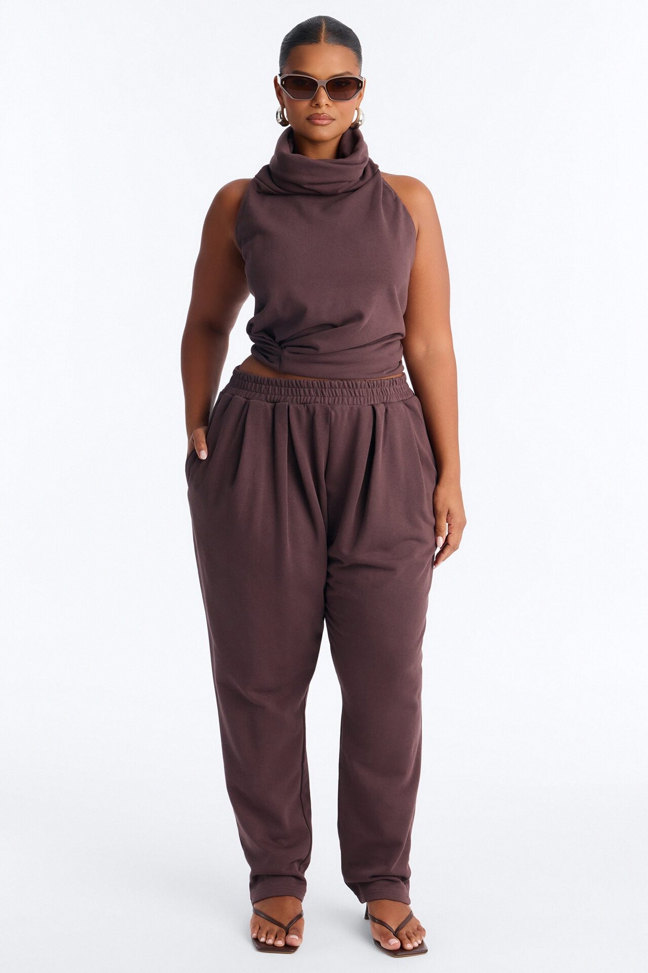 Alexia Backless Halter Jogger Set - Chocolate
