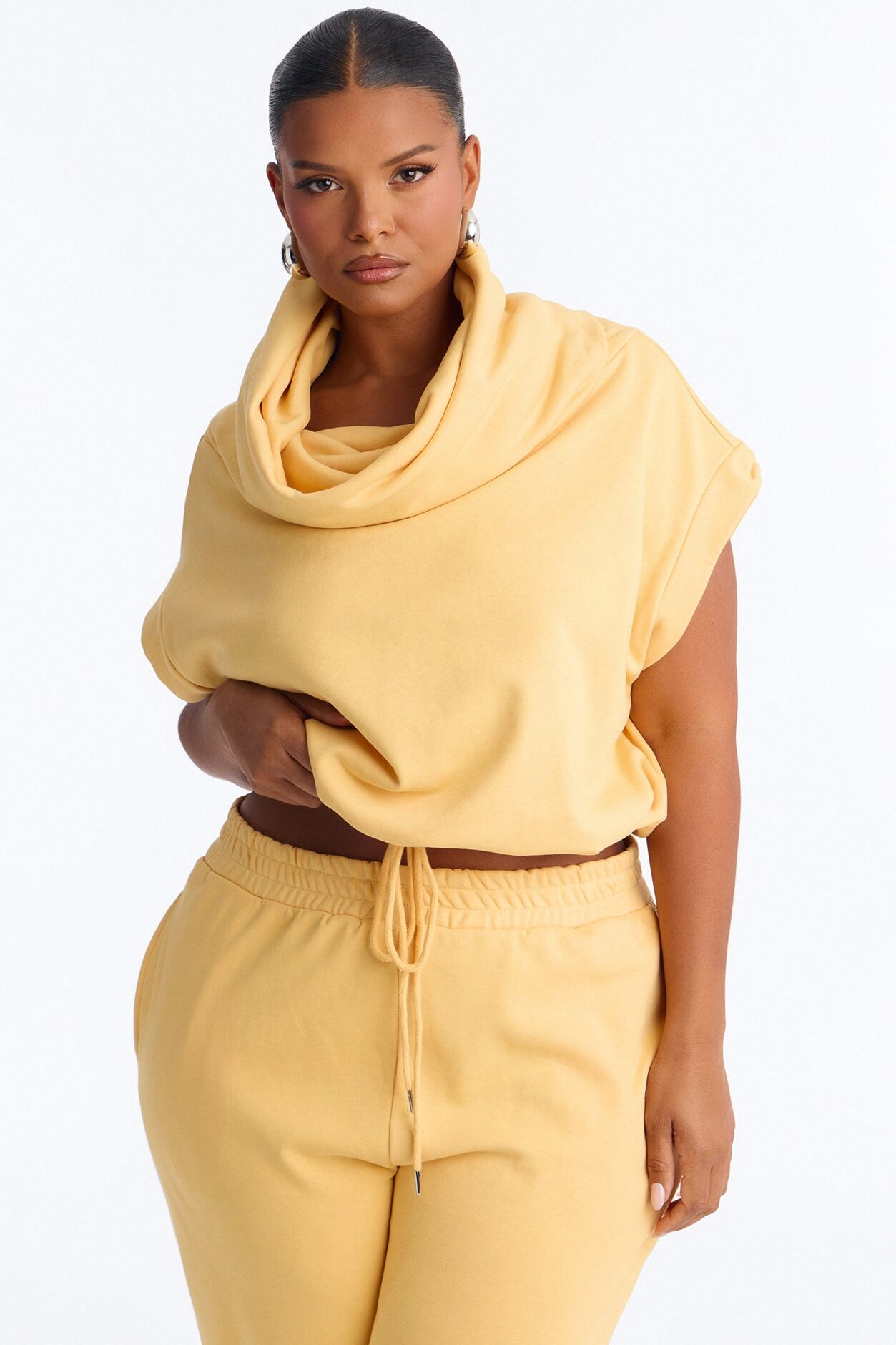 Alexa Capri Jogger Set - Butter Yellow
