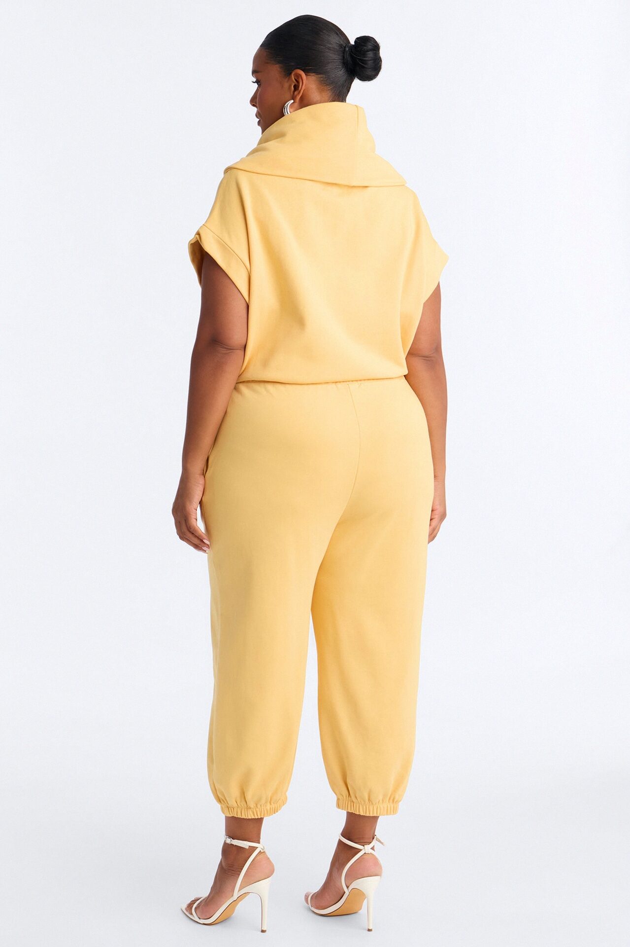 Alexa Capri Jogger Set - Butter Yellow