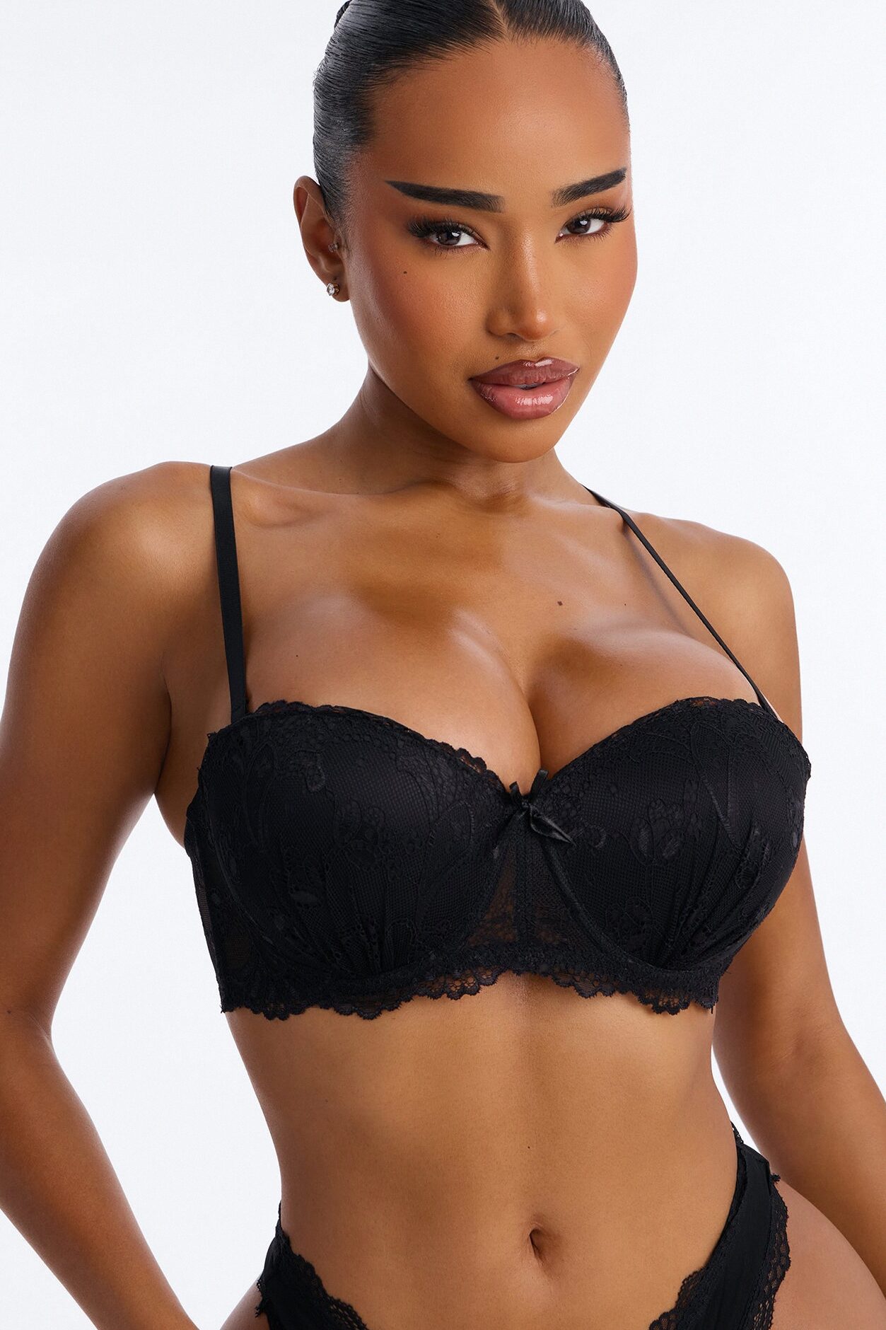 Daily Lover Lace Extreme Push Up Strapless Multi-Way Bra - Black