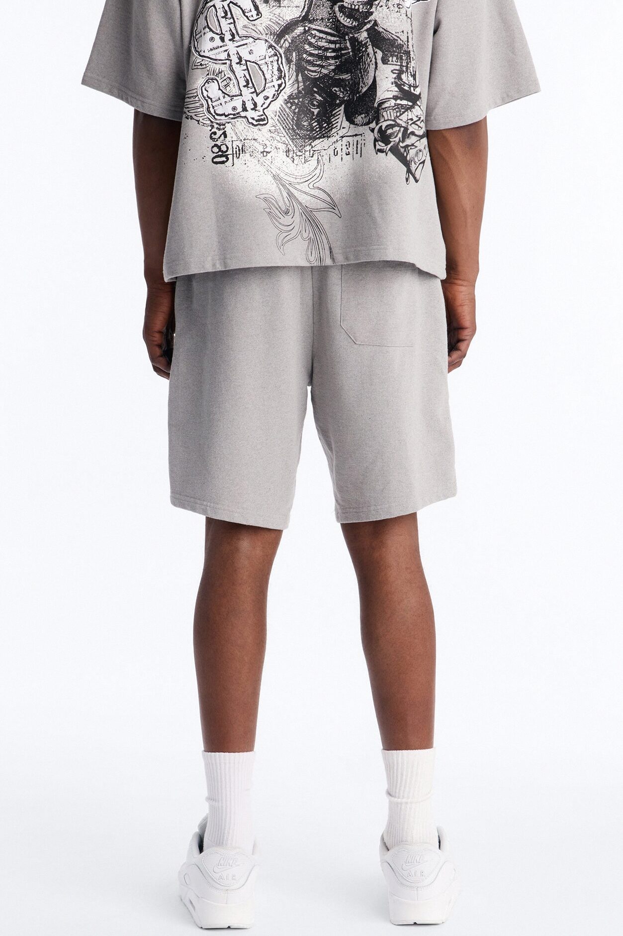 Chosen One Patch Relaxed Sweatshort - Grey