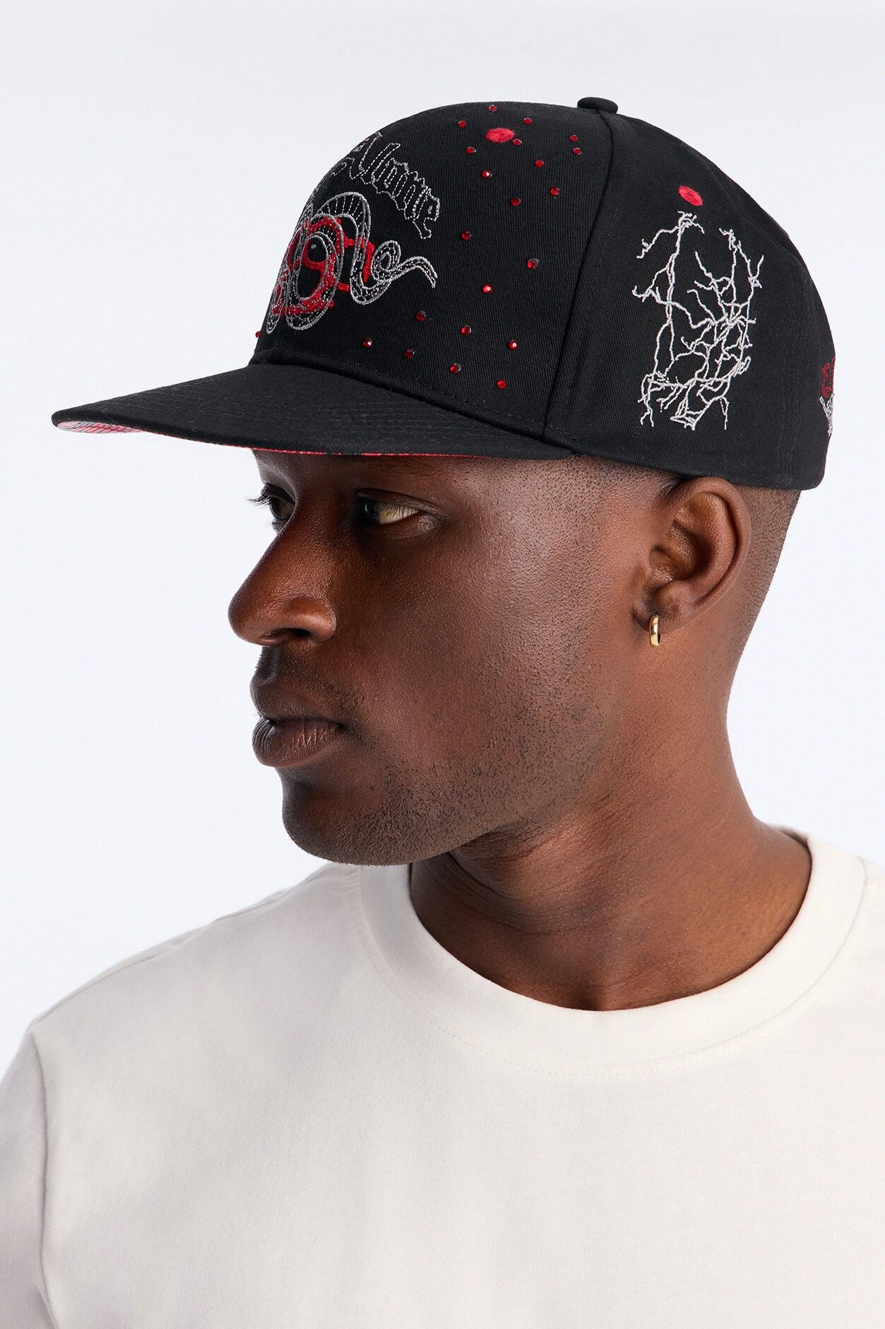 Fly Alone Graphic Embroidered Snapback Hat - Black