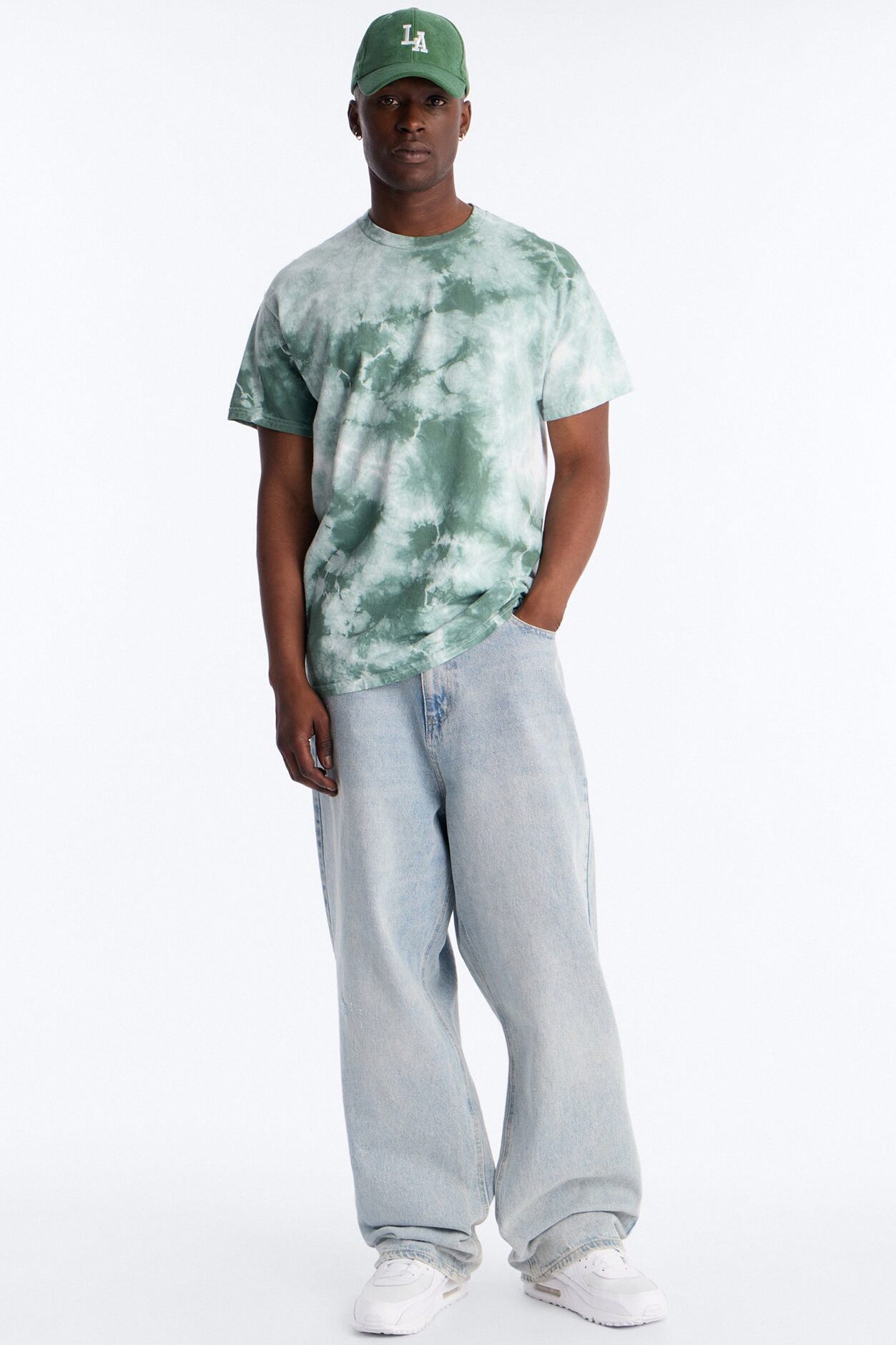 The Crystal Oversized Tee - Green/combo