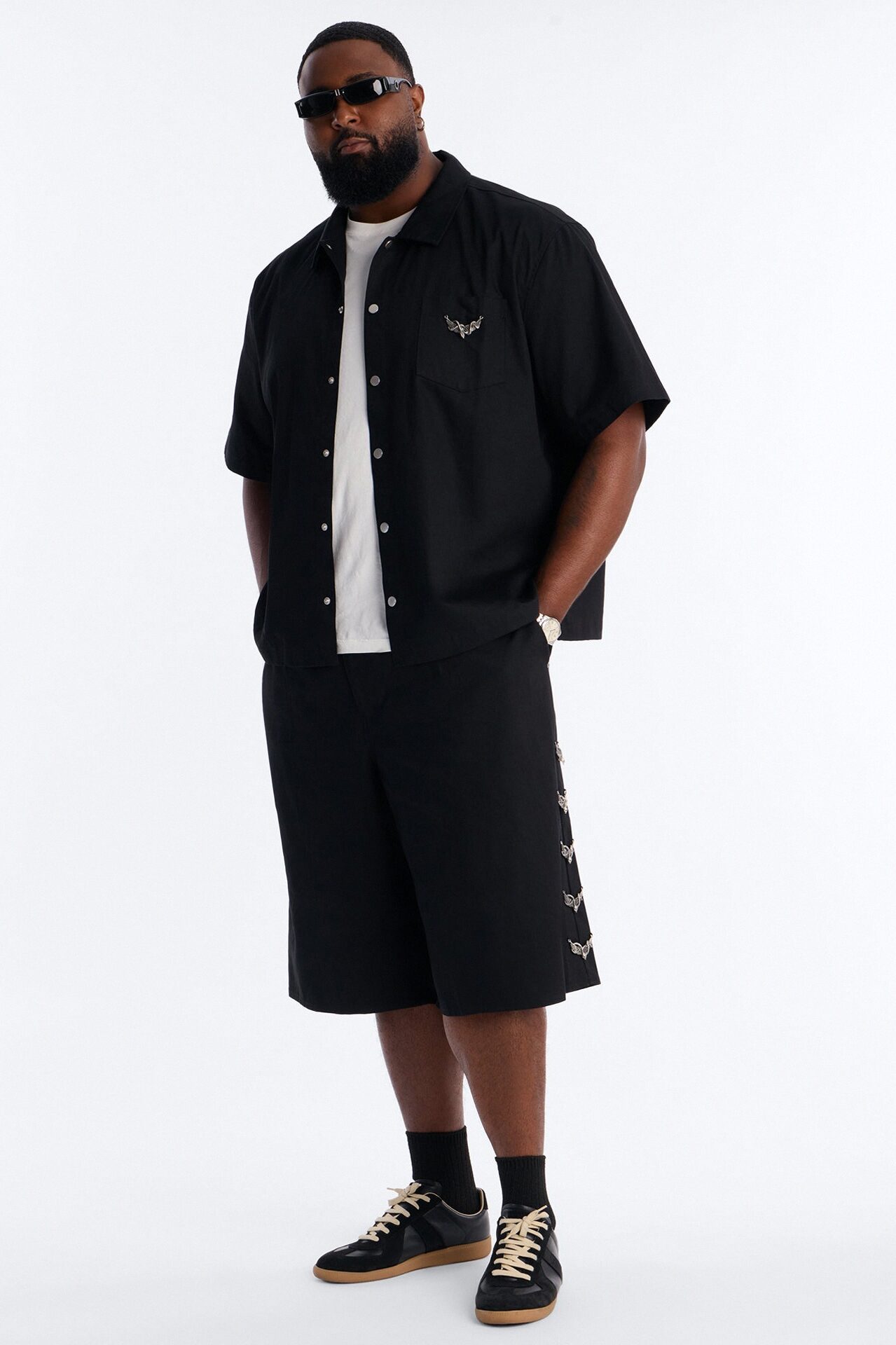 Relaxed Winged Viper Button Up Shirt - Black