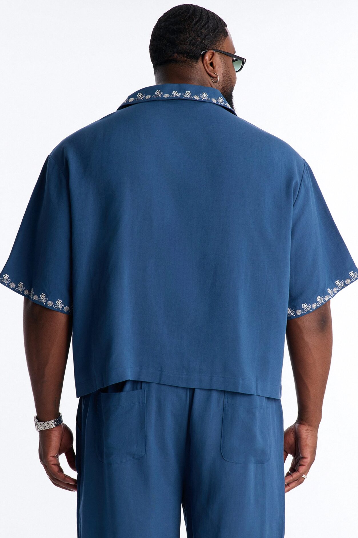 Relaxed Harbor Hideaway Button Up Shirt - Navy