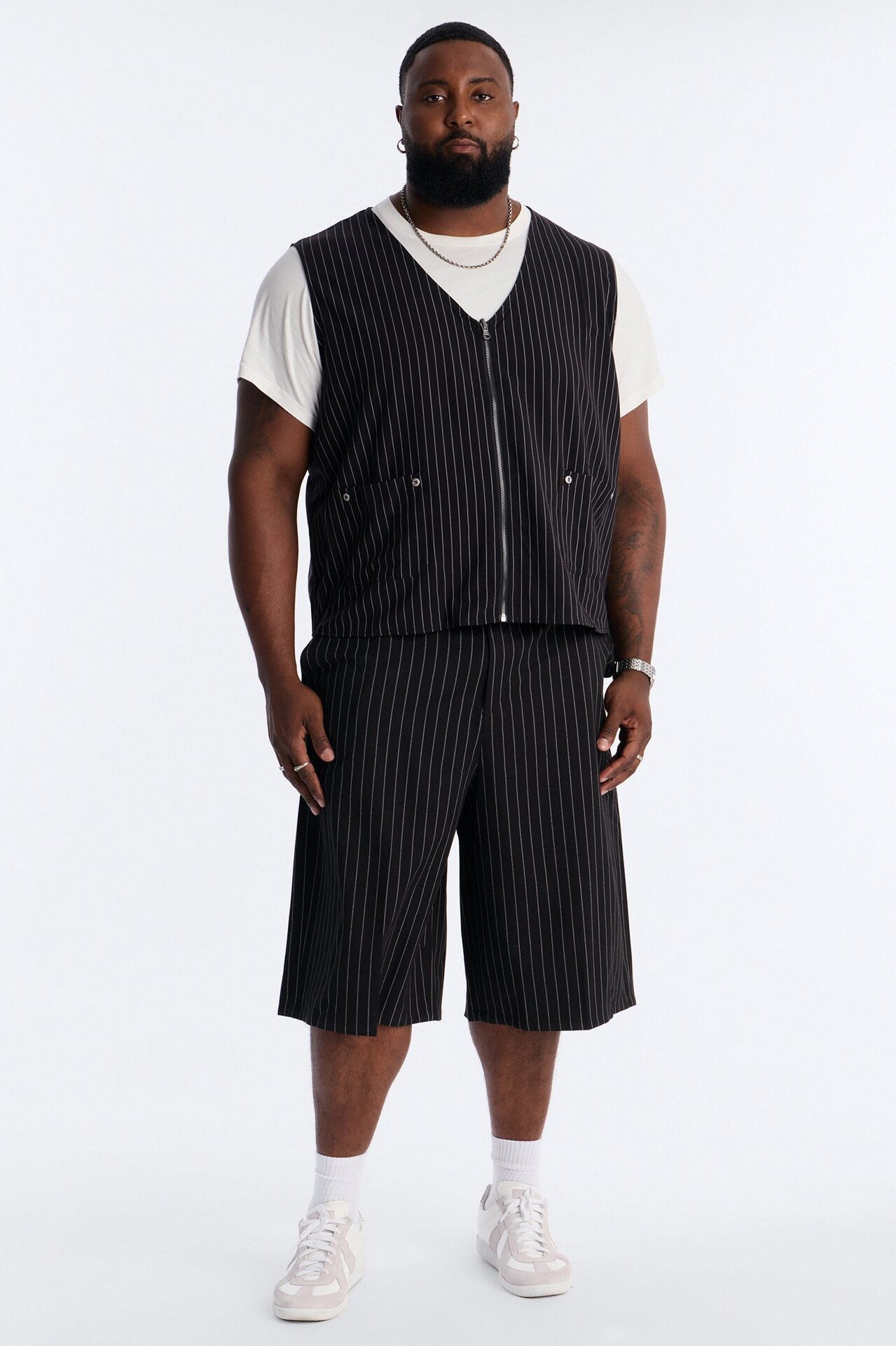 Baggy Striped Trouser Short - Black