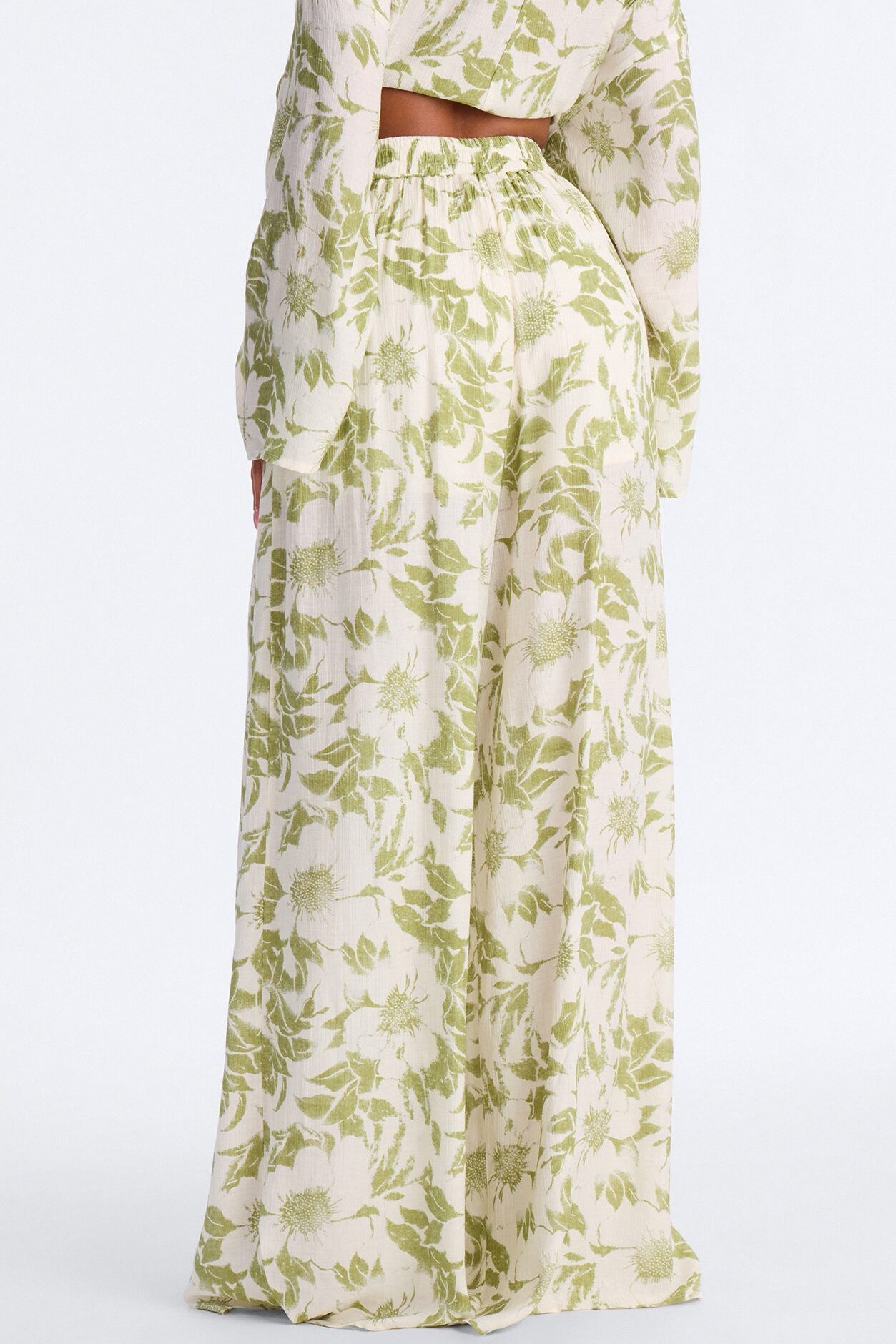 Samantha Breezy Wide Leg Textured Pant - Green